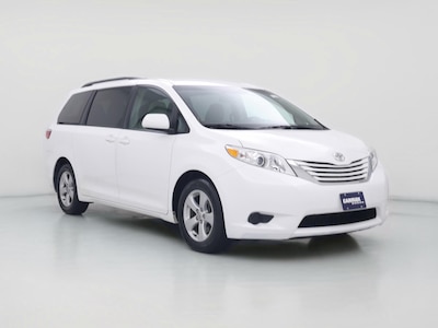 2017 Toyota Sienna LE -
                Pharr, TX