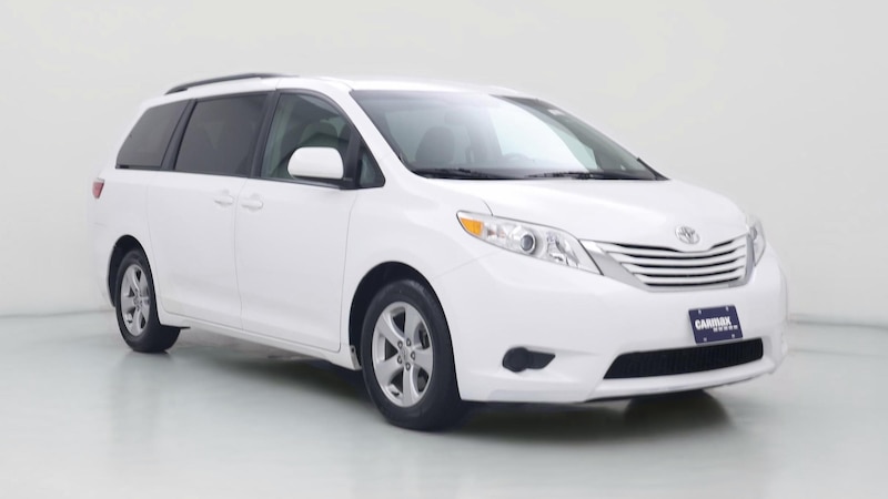 2017 Toyota Sienna LE Hero Image