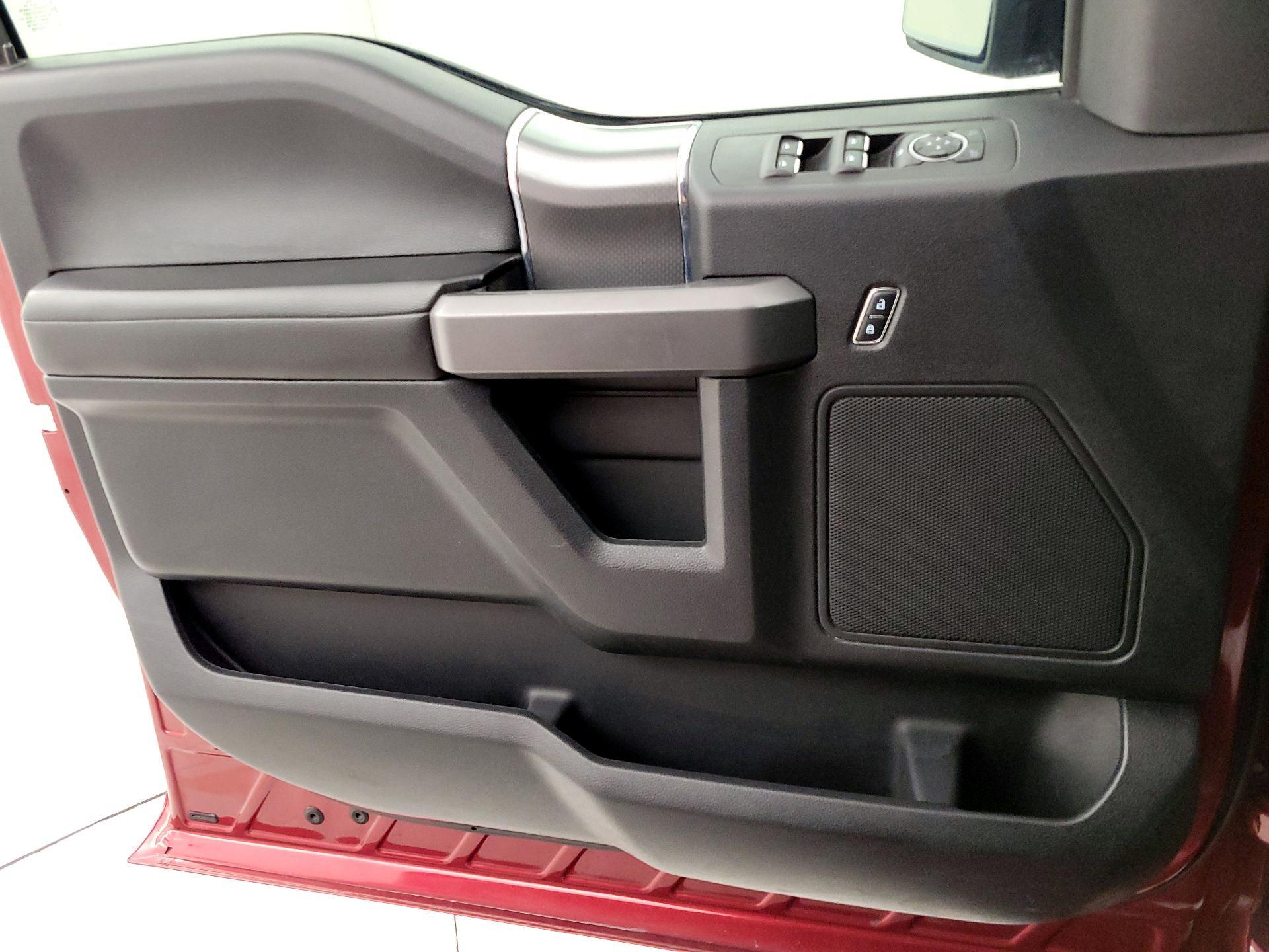 Thumbnail: 2017 Ford F-150 - 12