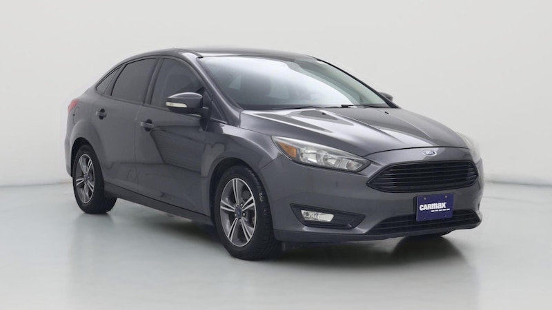 2017 Ford Focus SE Hero Image