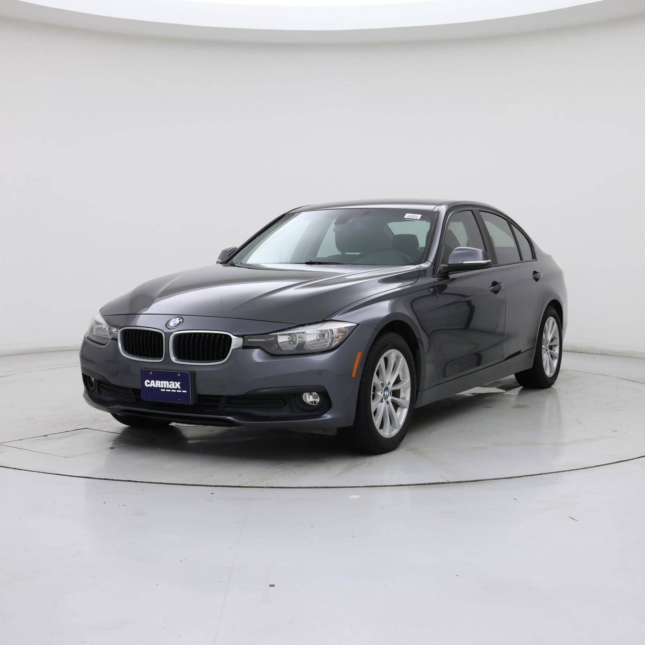Thumbnail: 2017 BMW 3 Series - 4