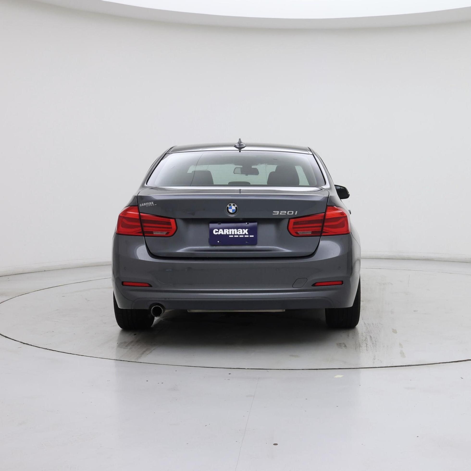 Thumbnail: 2017 BMW 3 Series - 6