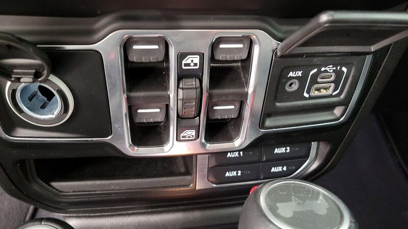 2021 Jeep Wrangler Unlimited Sahara 19