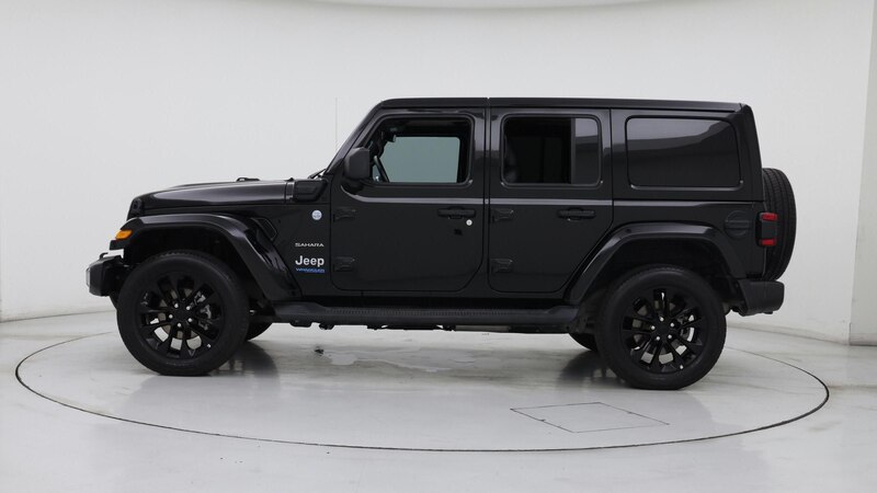 2021 Jeep Wrangler Unlimited Sahara 3