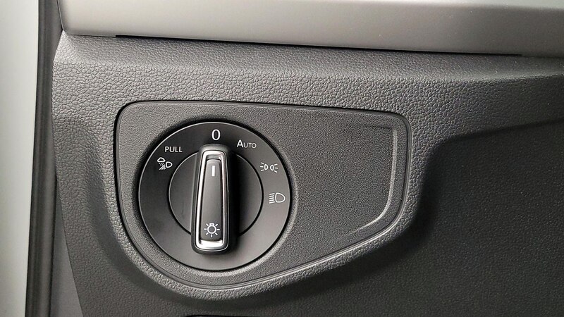 2023 Volkswagen Atlas SE 13