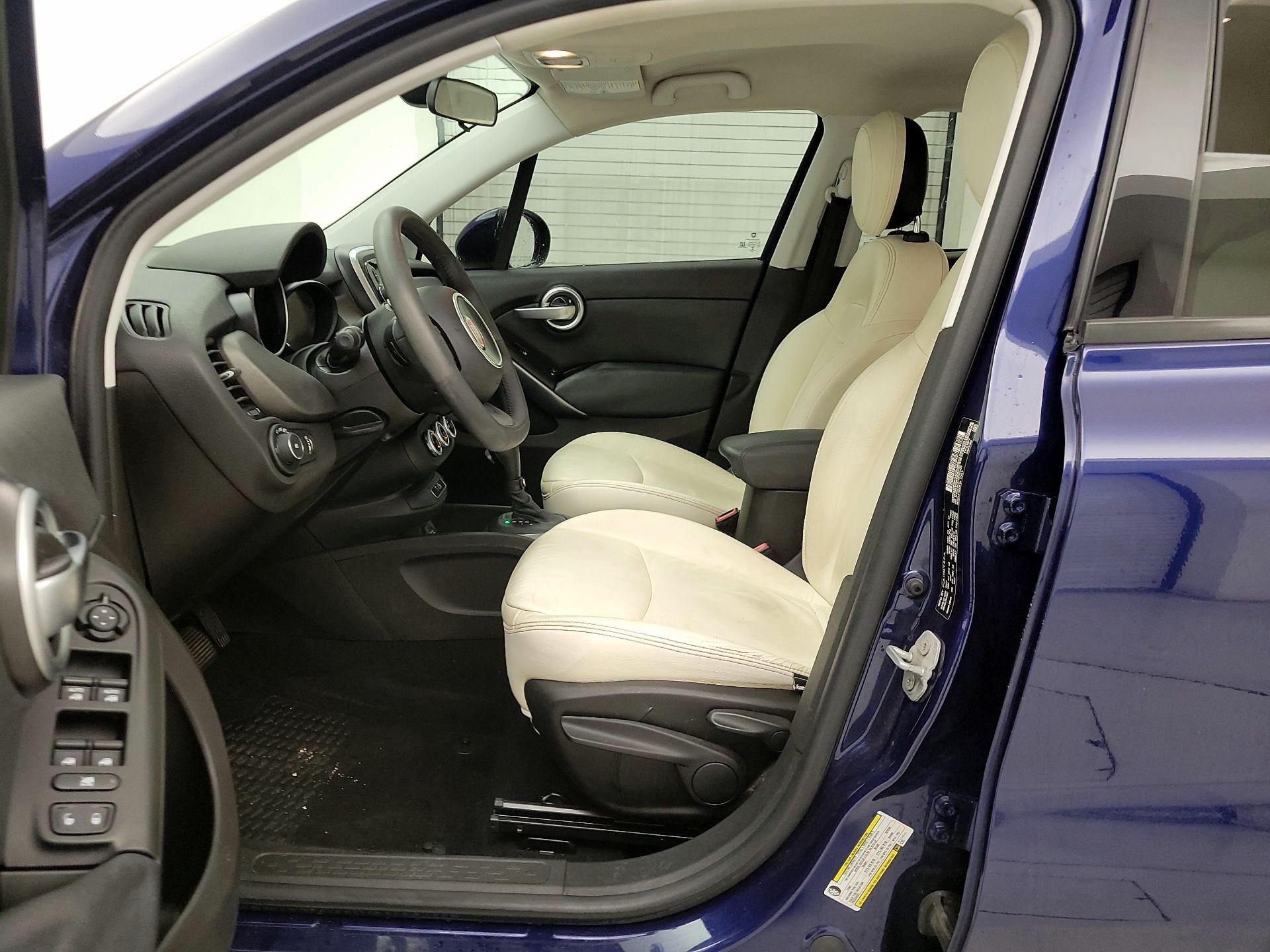Thumbnail: 2017 Fiat 500X - 11