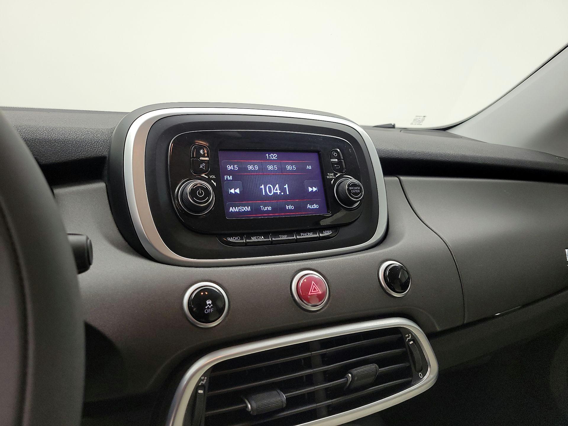 Thumbnail: 2017 Fiat 500X - 14