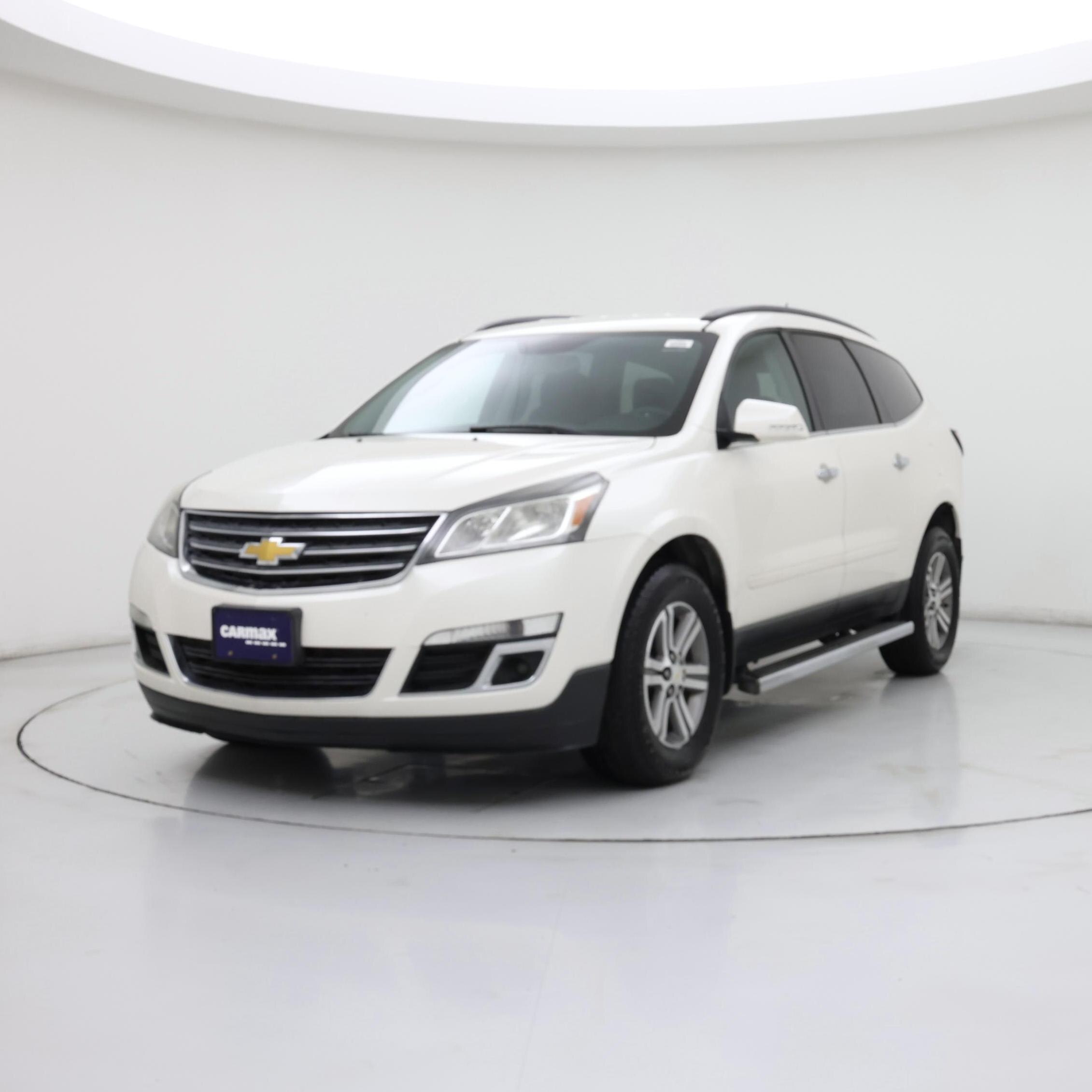 Thumbnail: 2015 Chevrolet Traverse - 4