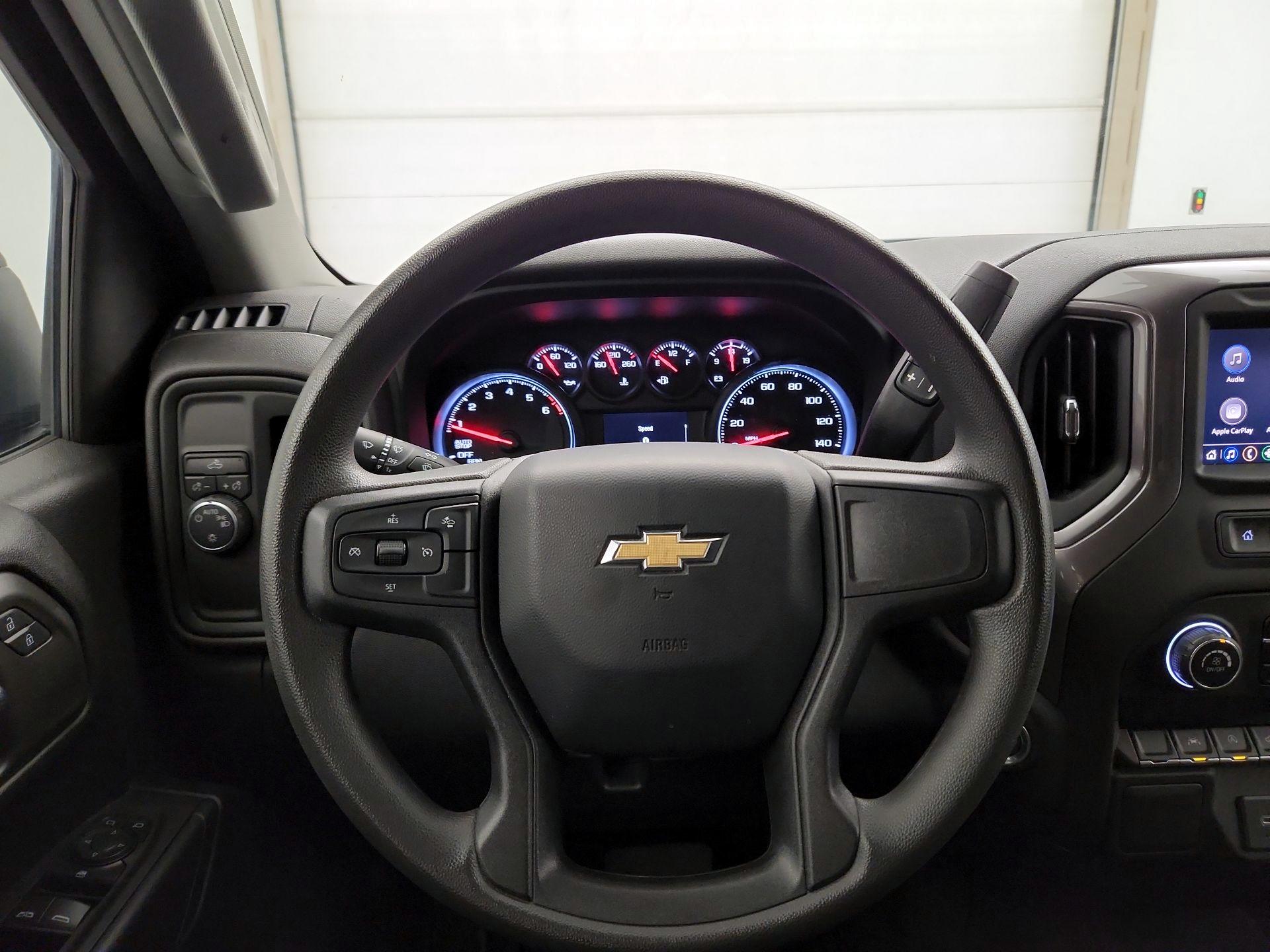 Thumbnail: 2023 Chevrolet Silverado 1500 - 10