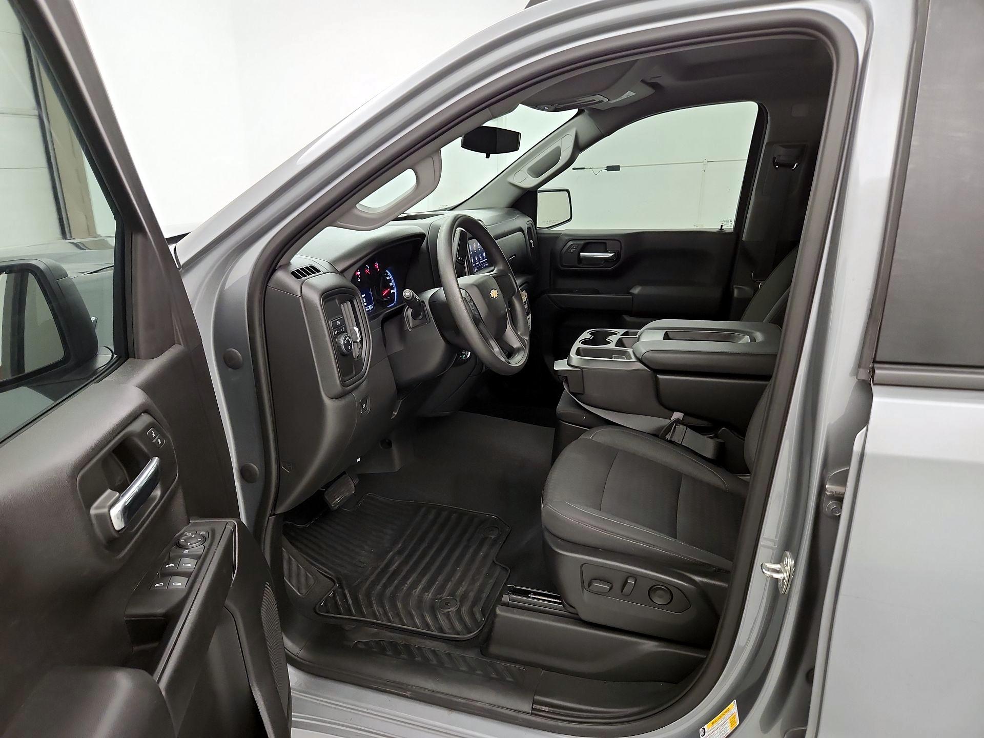 Thumbnail: 2023 Chevrolet Silverado 1500 - 11