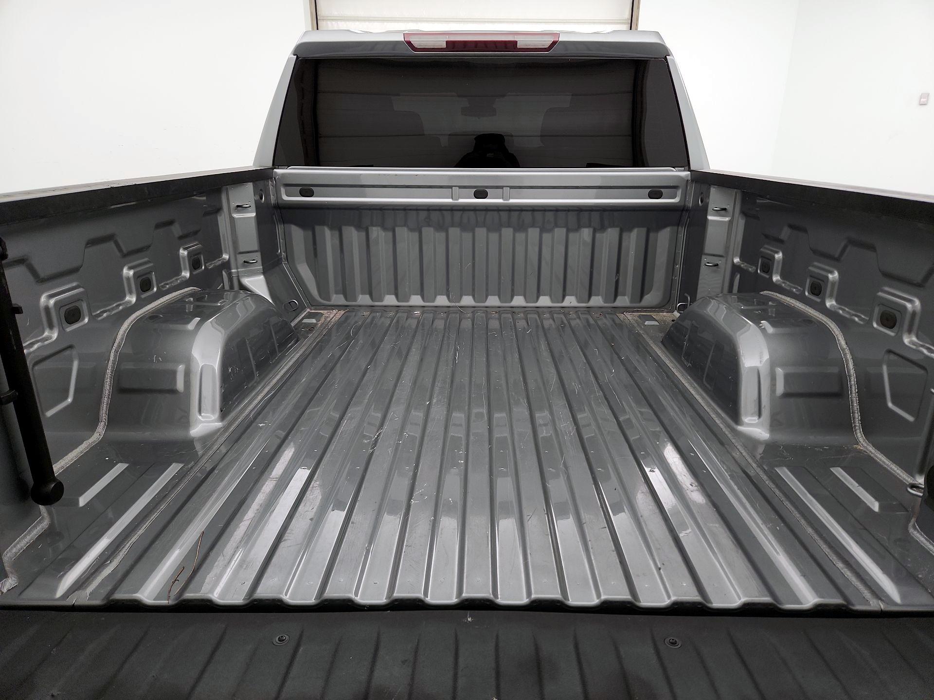 Thumbnail: 2023 Chevrolet Silverado 1500 - 20