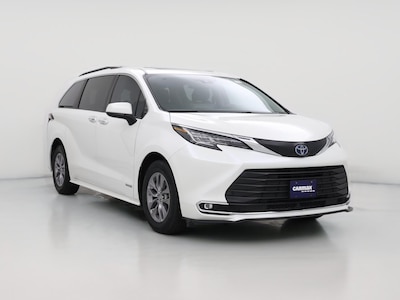 2021 Toyota Sienna XLE -
                Pharr, TX