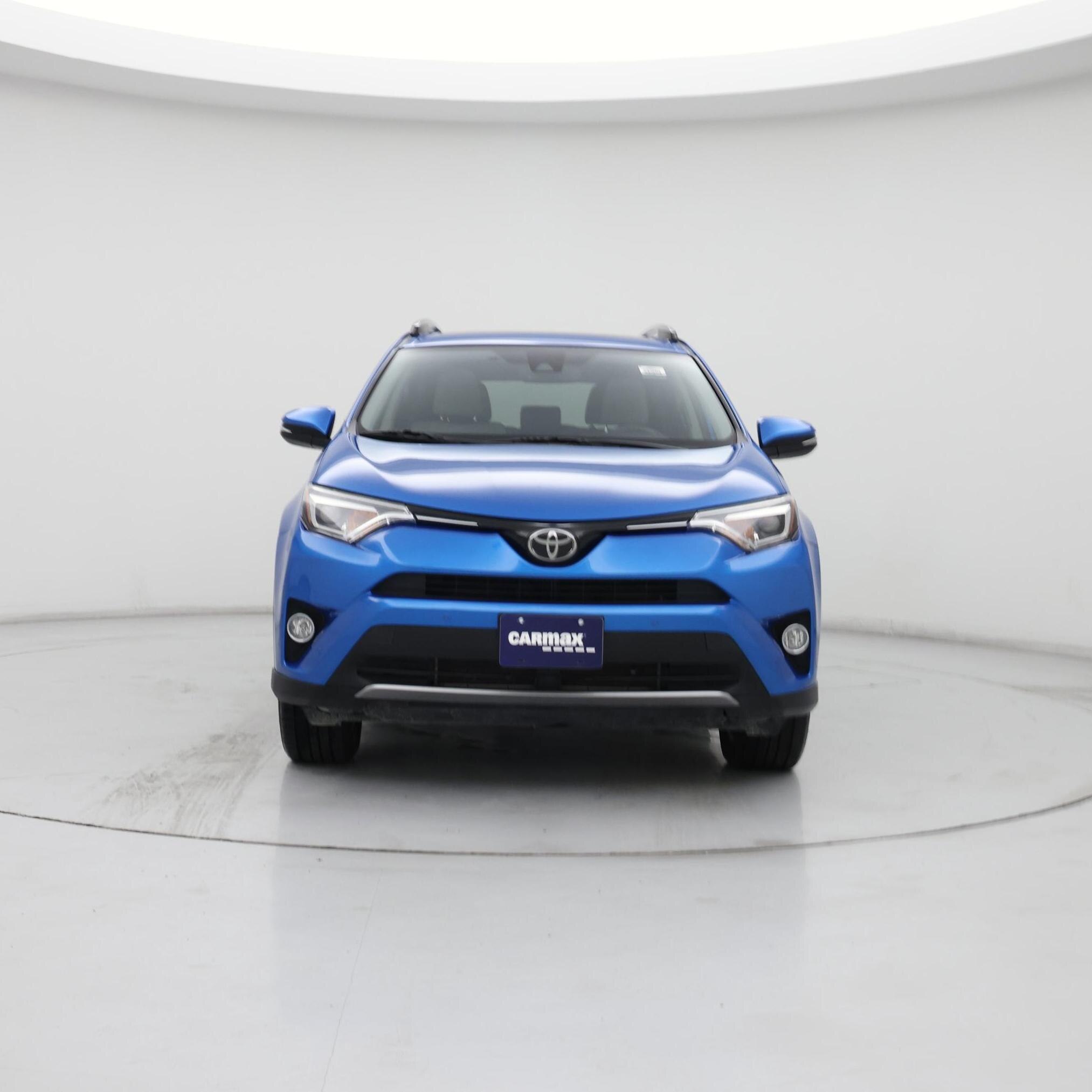 Thumbnail: 2017 Toyota RAV4 - 5