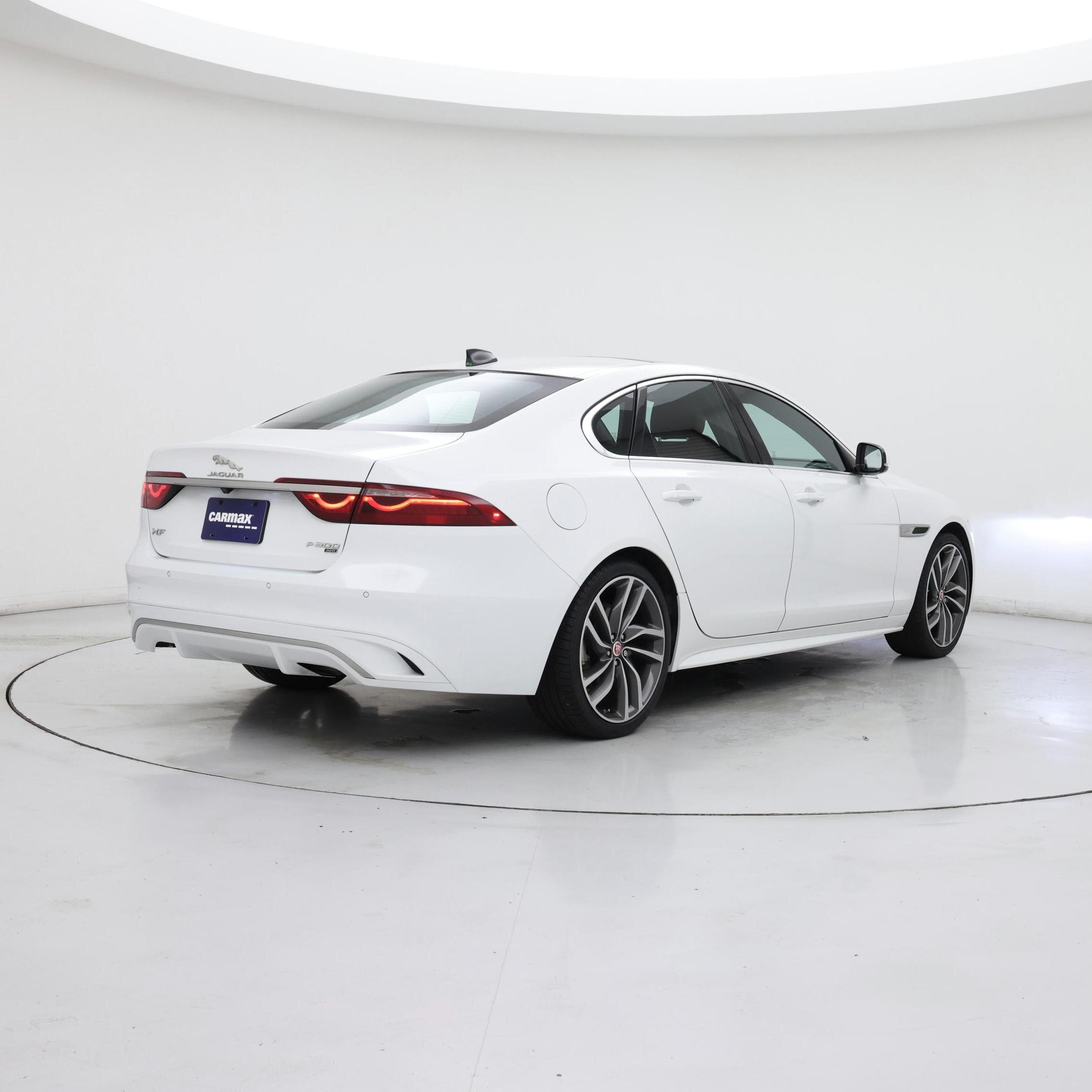 Thumbnail: 2022 Jaguar XF - 8
