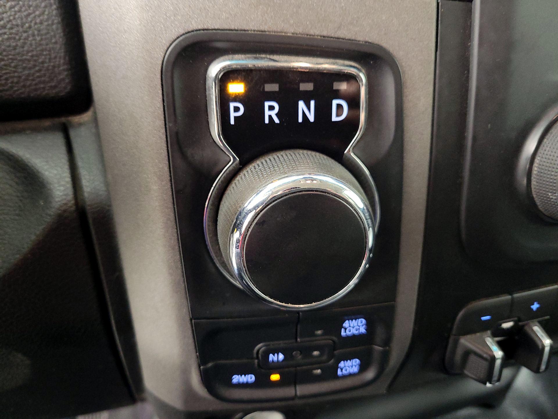 Thumbnail: 2022 RAM 1500 Classic - 17
