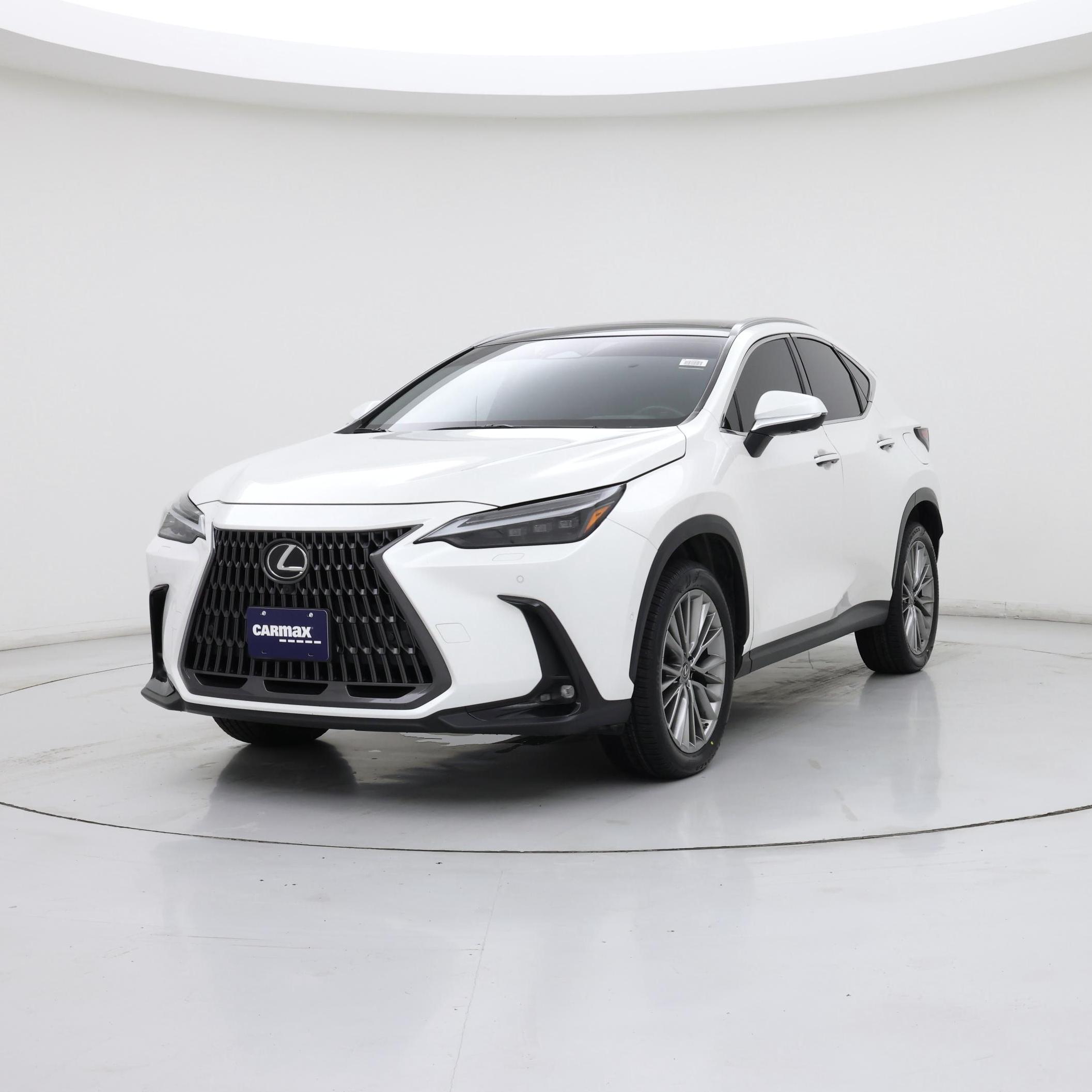 Thumbnail: 2022 Lexus NX - 4