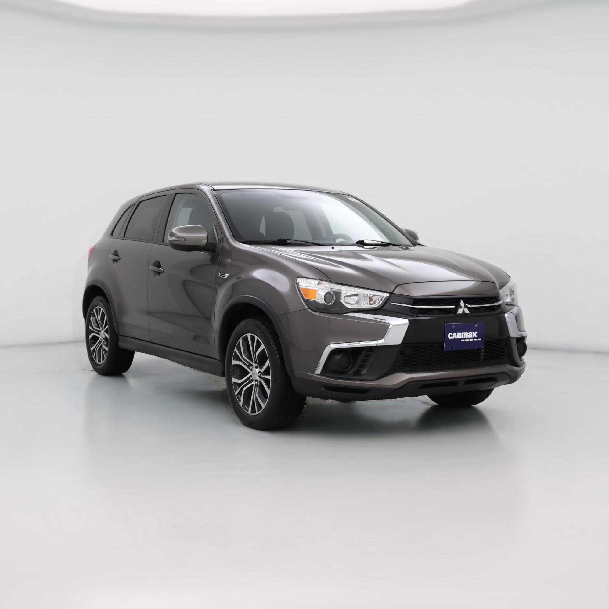 Thumbnail: 2019 Mitsubishi Outlander Sport - 1