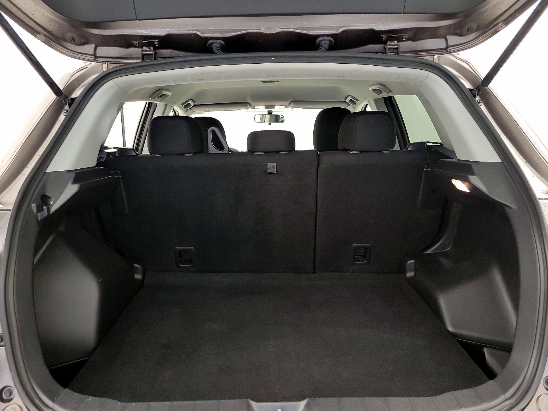 Thumbnail: 2019 Mitsubishi Outlander Sport - 19