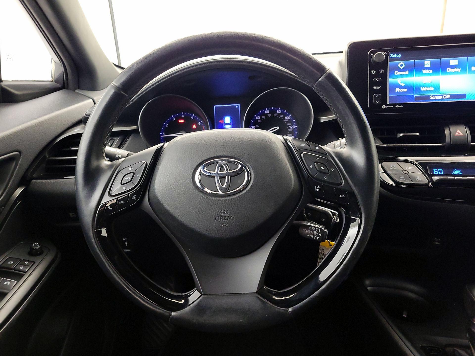 Thumbnail: 2018 Toyota C-HR - 10