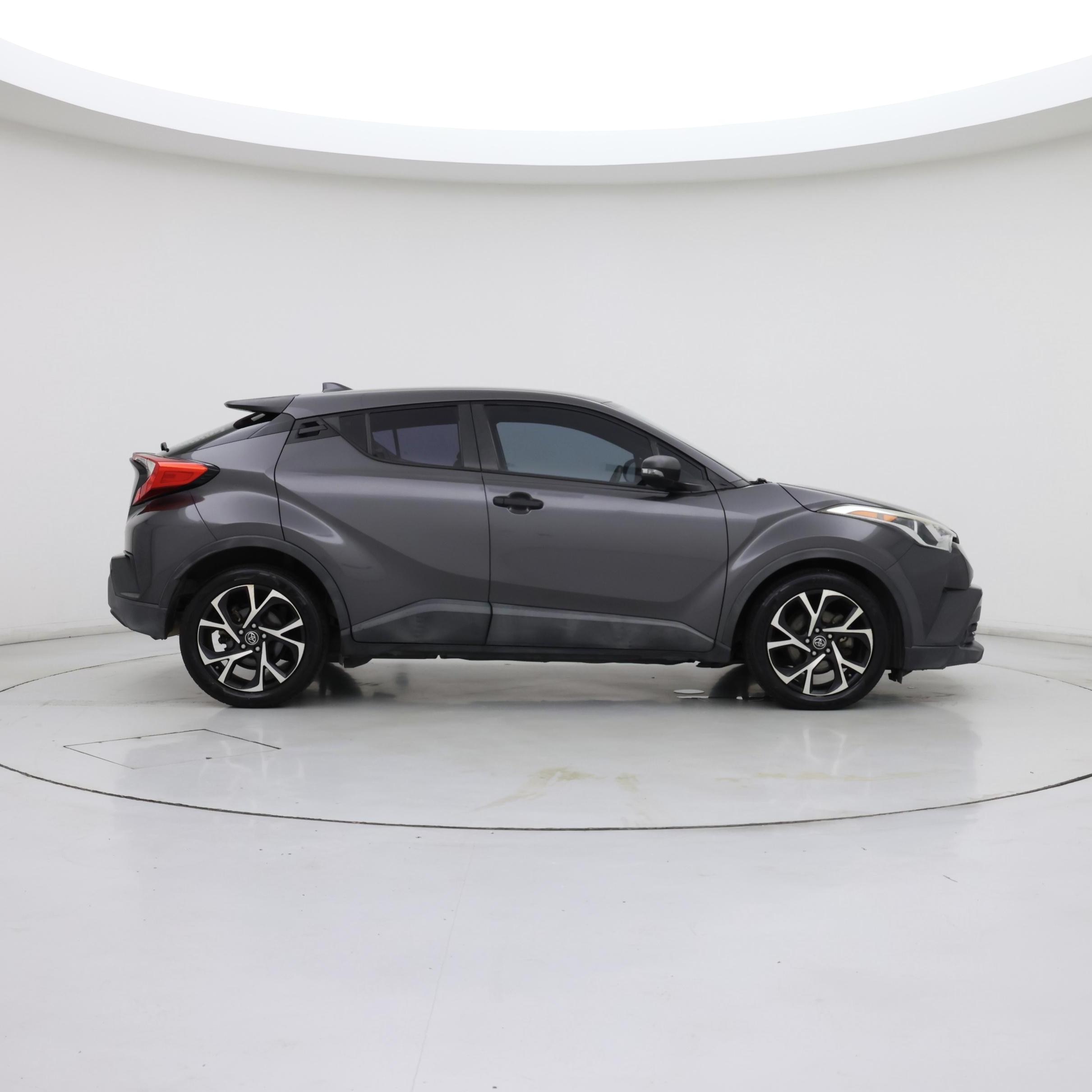 Thumbnail: 2018 Toyota C-HR - 7