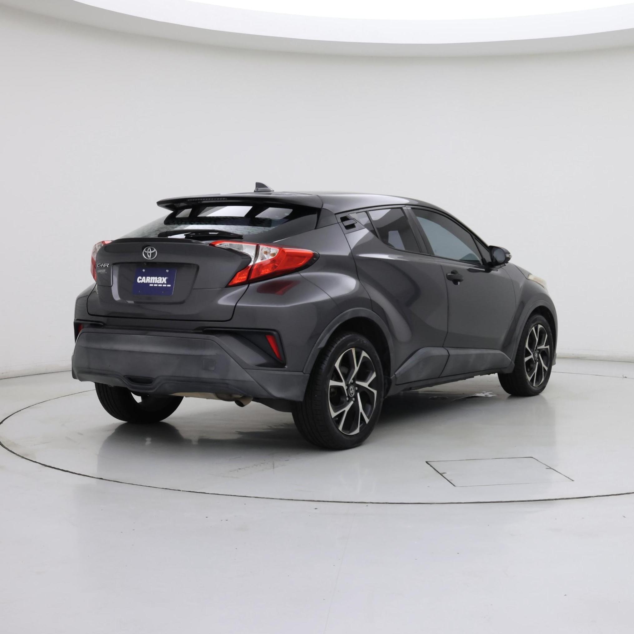 Thumbnail: 2018 Toyota C-HR - 8
