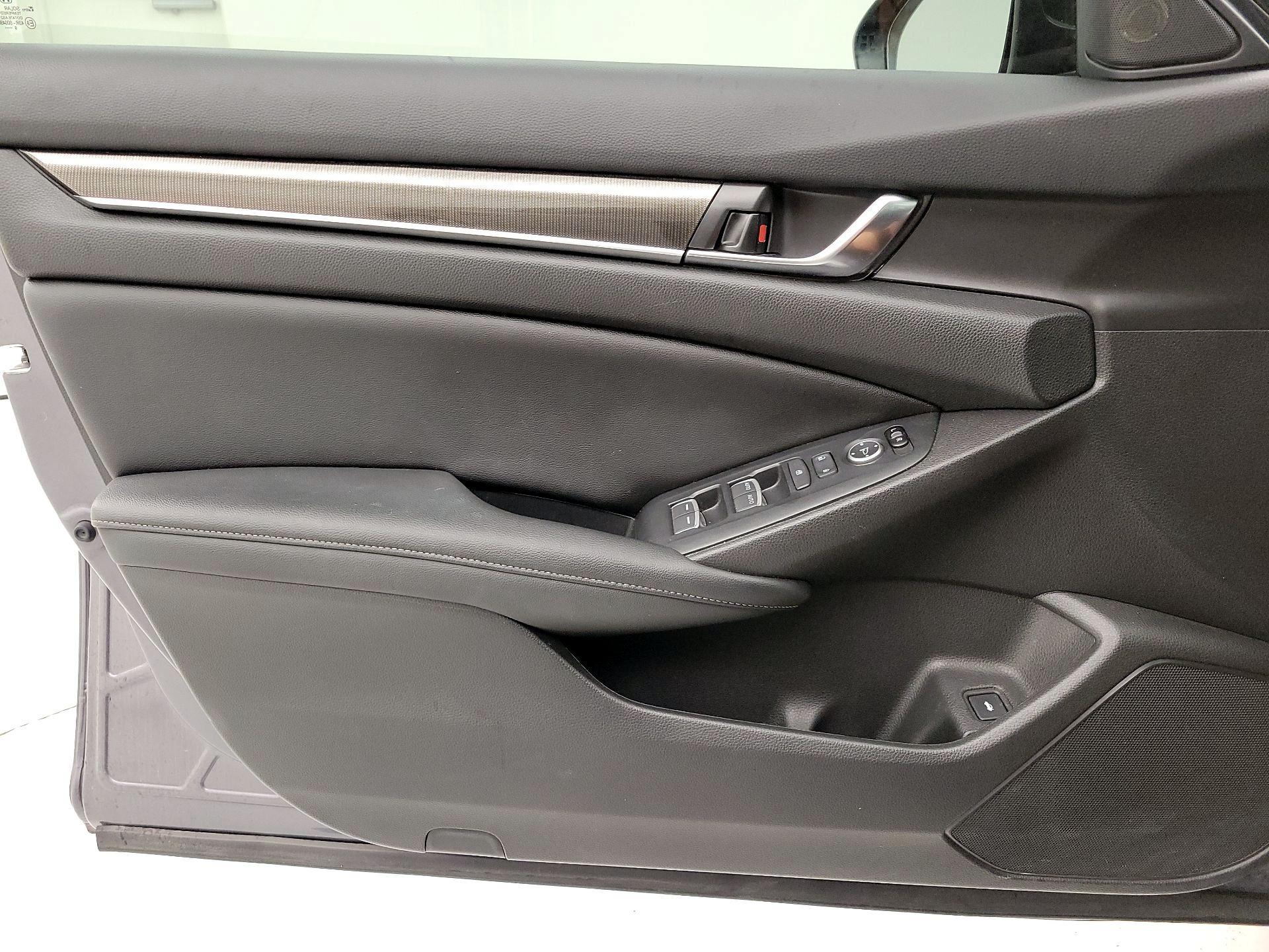 Thumbnail: 2020 Honda Accord - 12