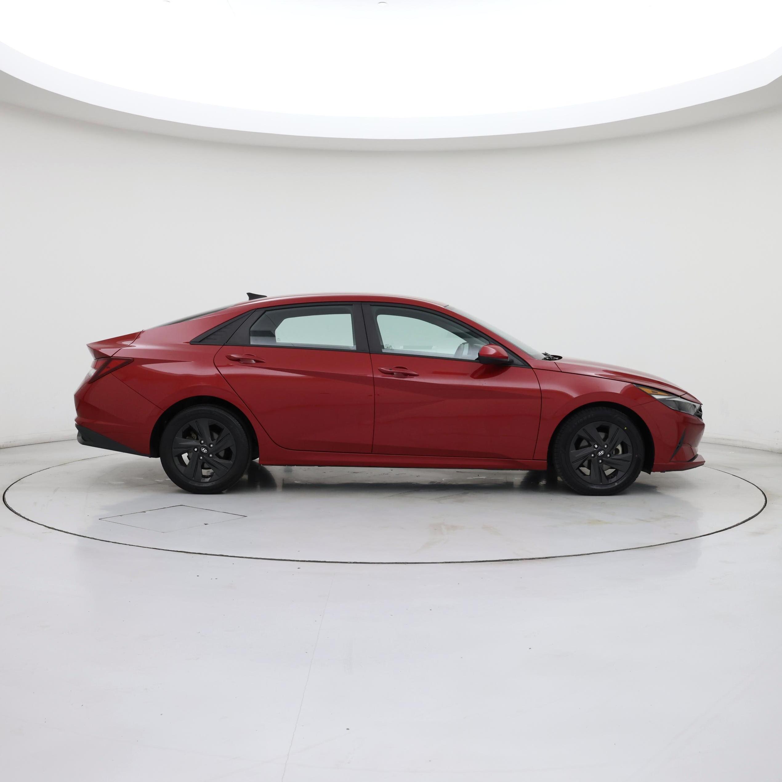 Thumbnail: 2022 Hyundai Elantra - 7