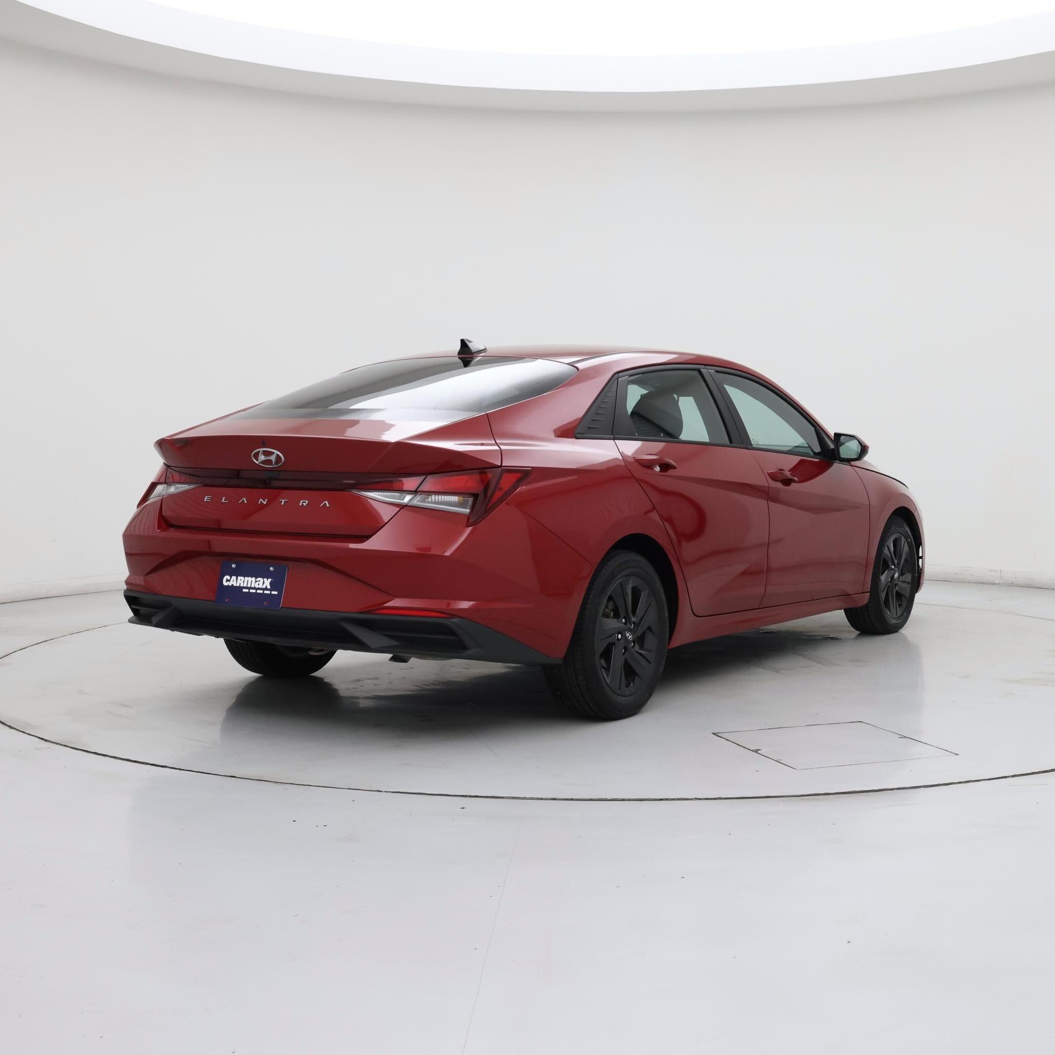 Thumbnail: 2022 Hyundai Elantra - 8