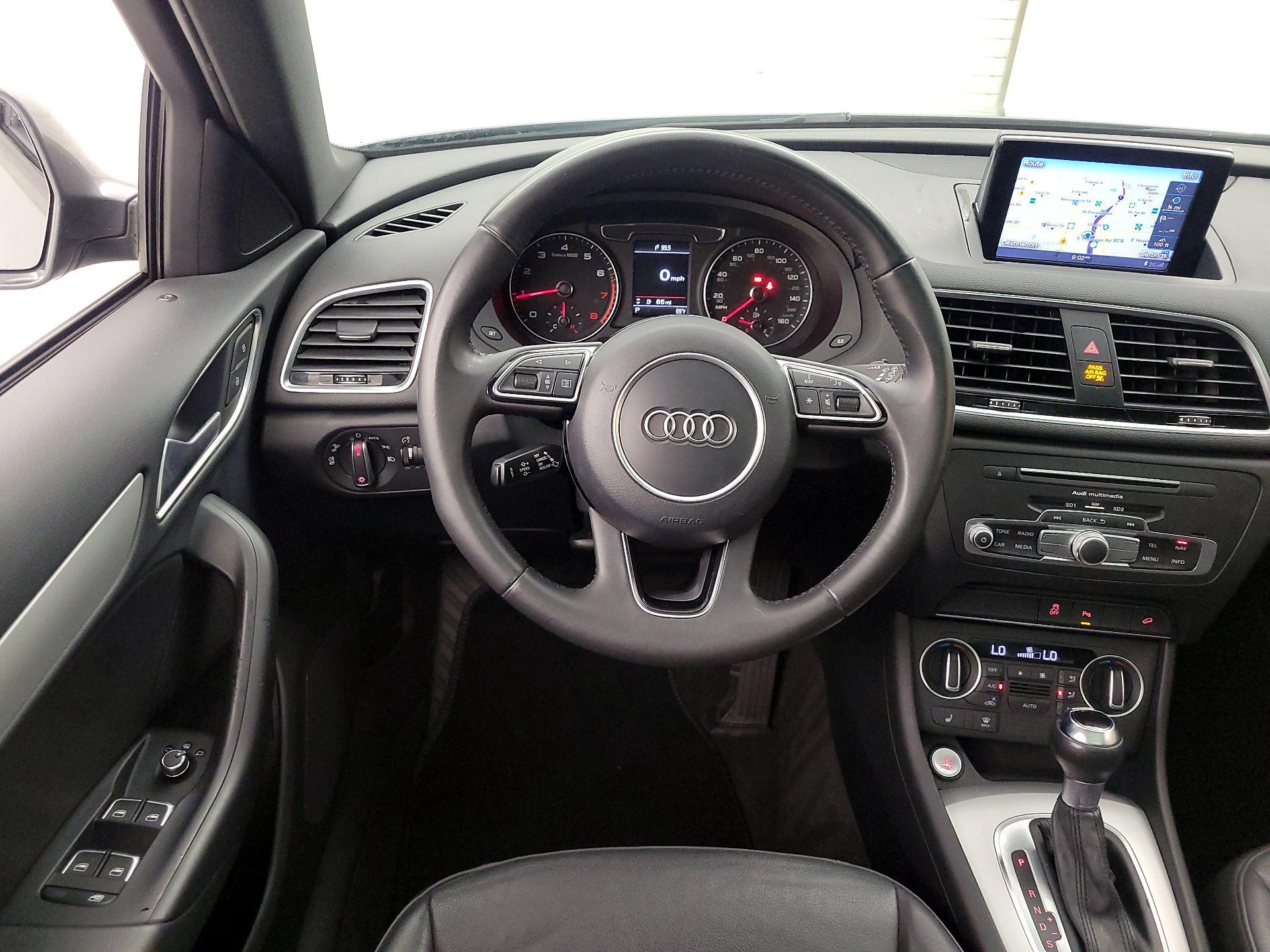 Thumbnail: 2017 Audi Q3 - 10