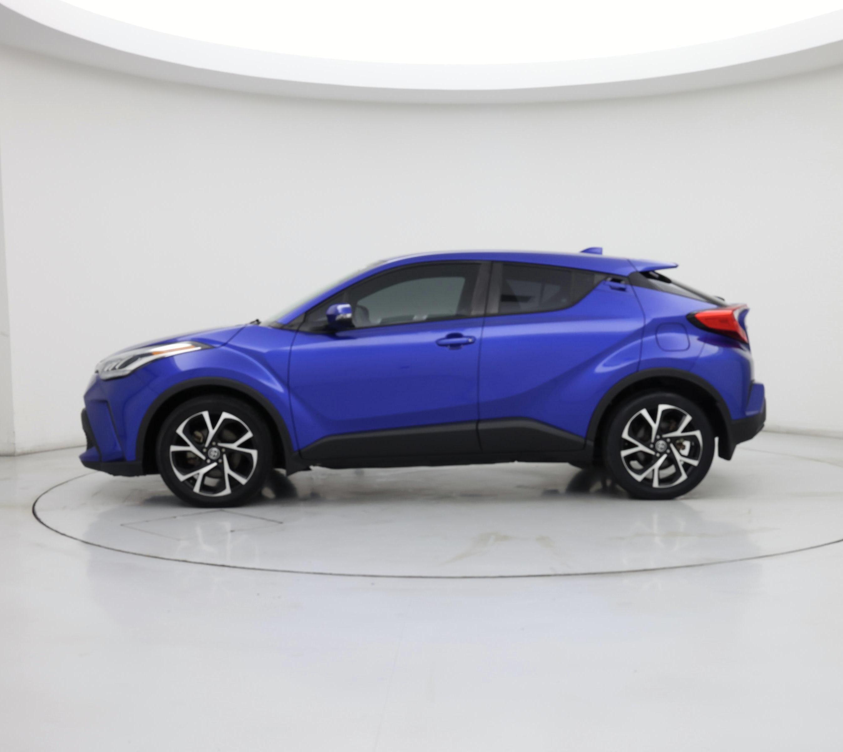 Thumbnail: 2022 Toyota C-HR - 3