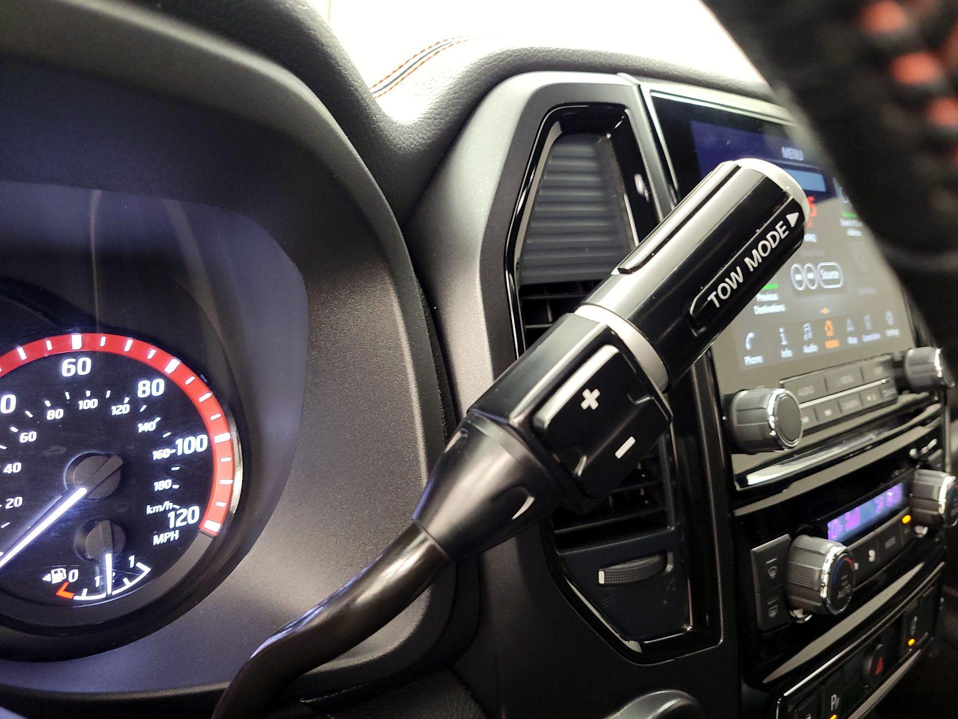Thumbnail: 2021 Nissan Titan - 18