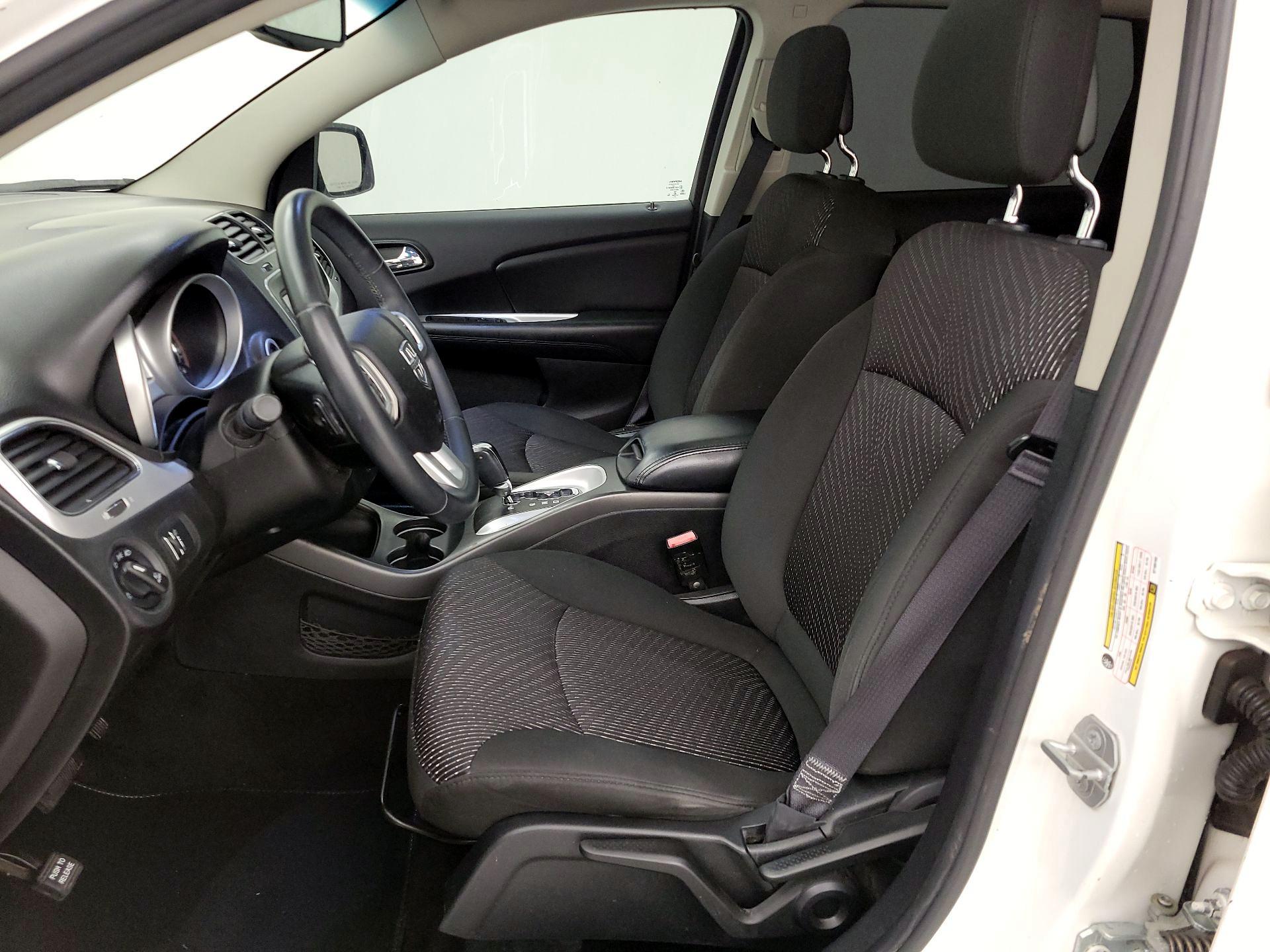 Thumbnail: 2016 Dodge Journey - 11
