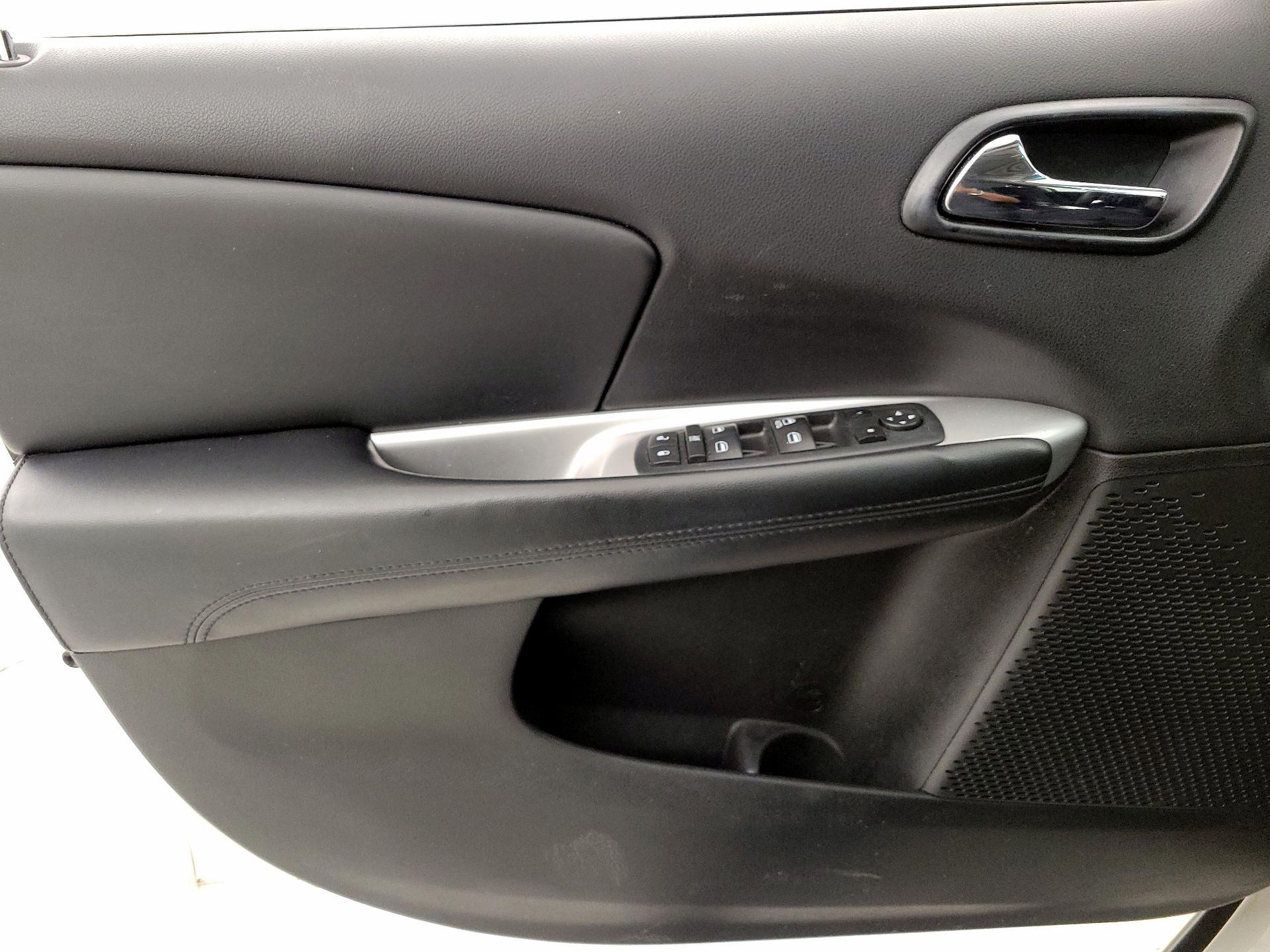 Thumbnail: 2016 Dodge Journey - 12