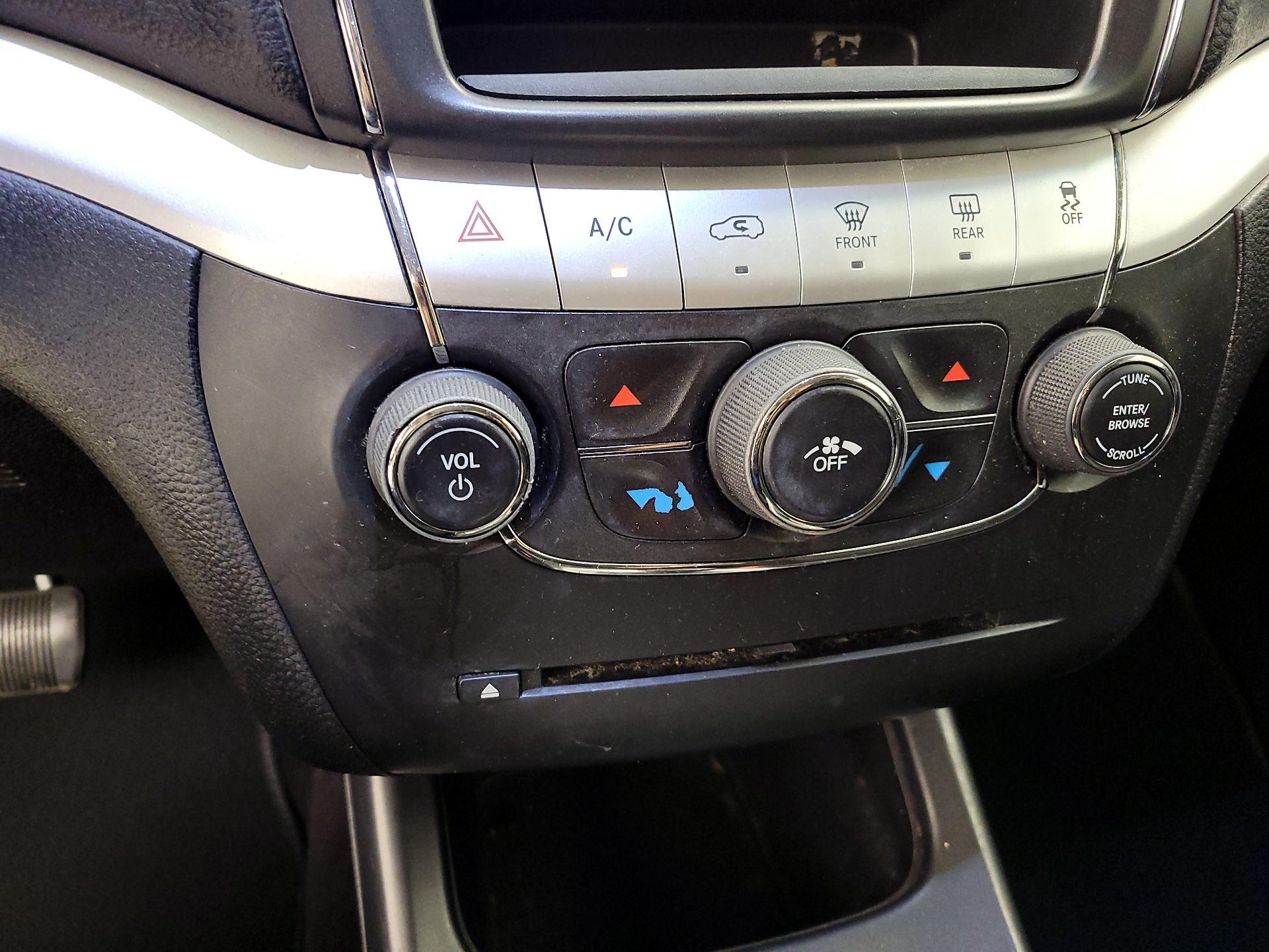Thumbnail: 2016 Dodge Journey - 15