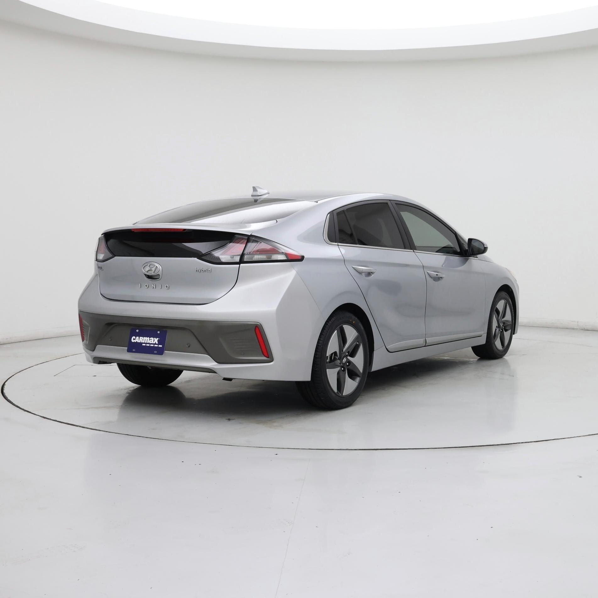 Thumbnail: 2021 Hyundai Ioniq - 8