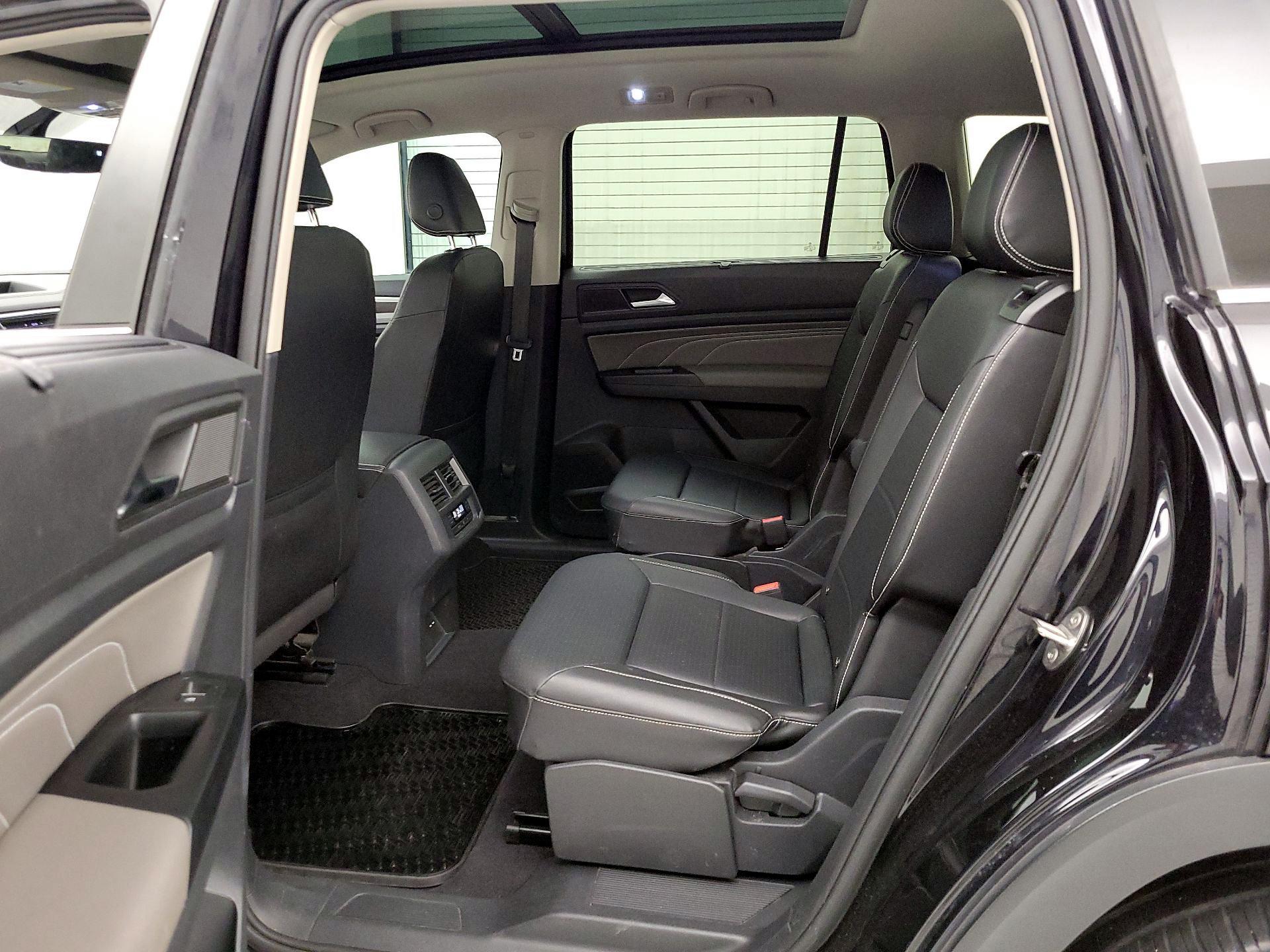 Thumbnail: 2021 Volkswagen Atlas - 20