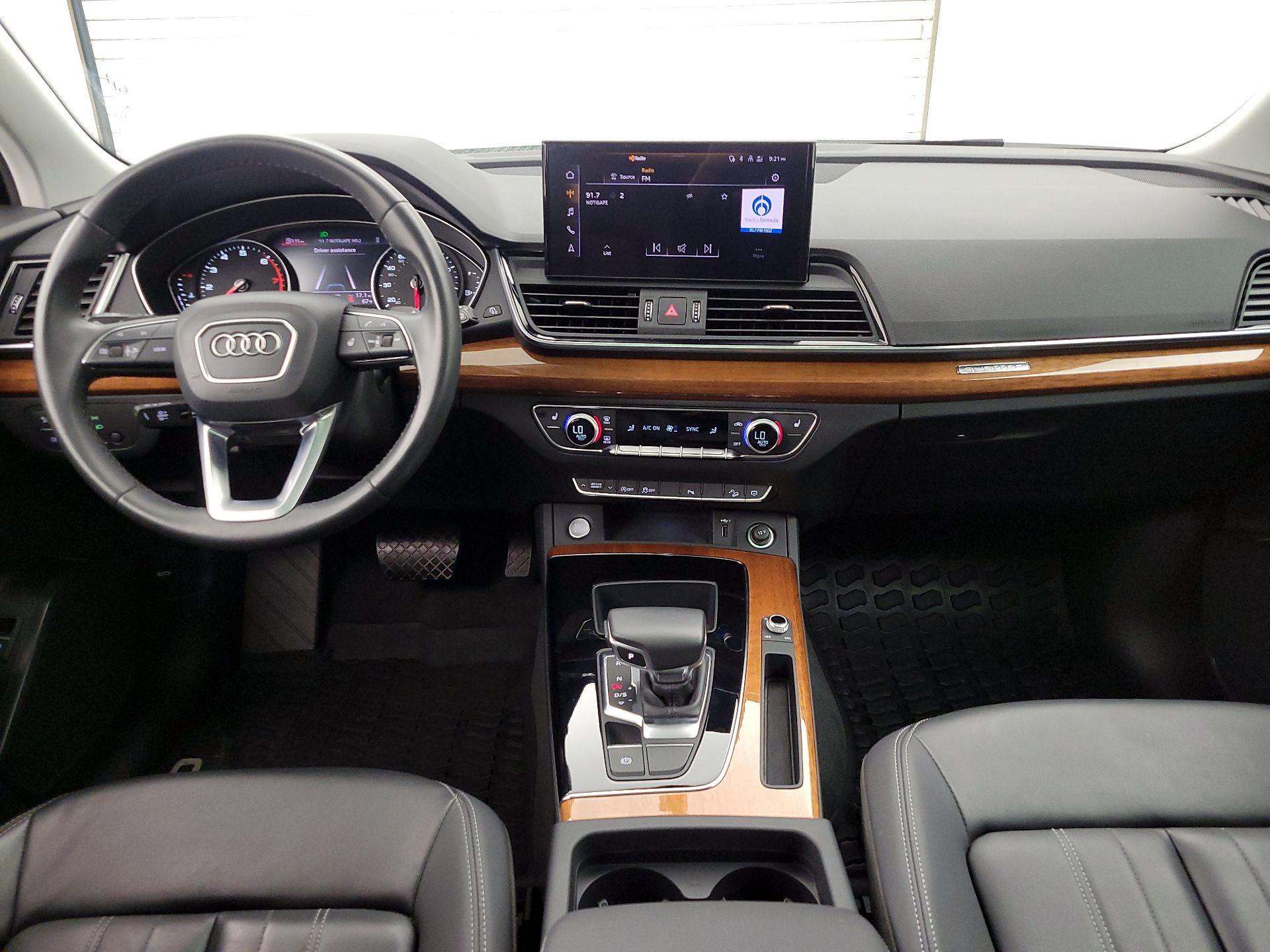 Thumbnail: 2023 Audi Q5 - 9