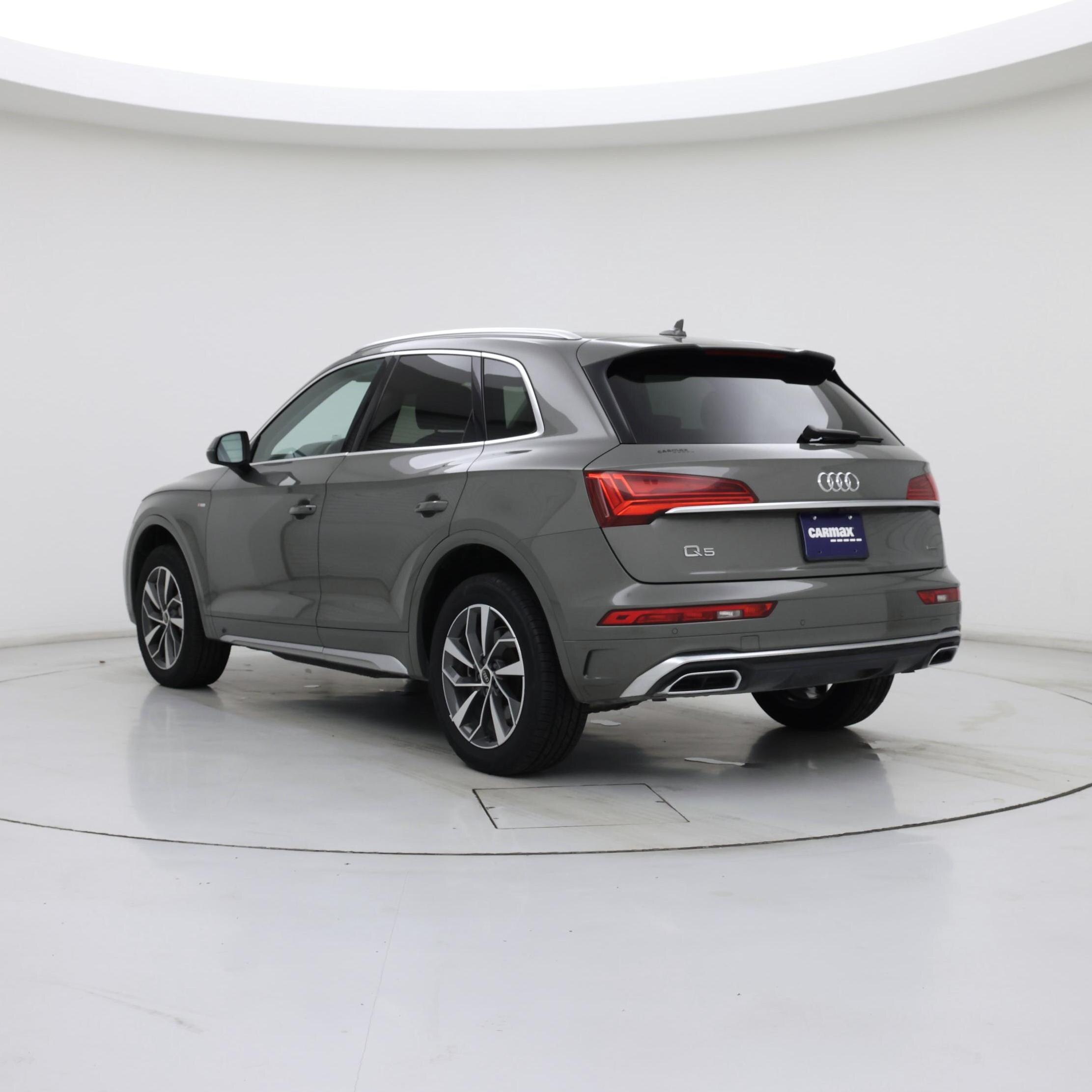 Thumbnail: 2023 Audi Q5 - 2