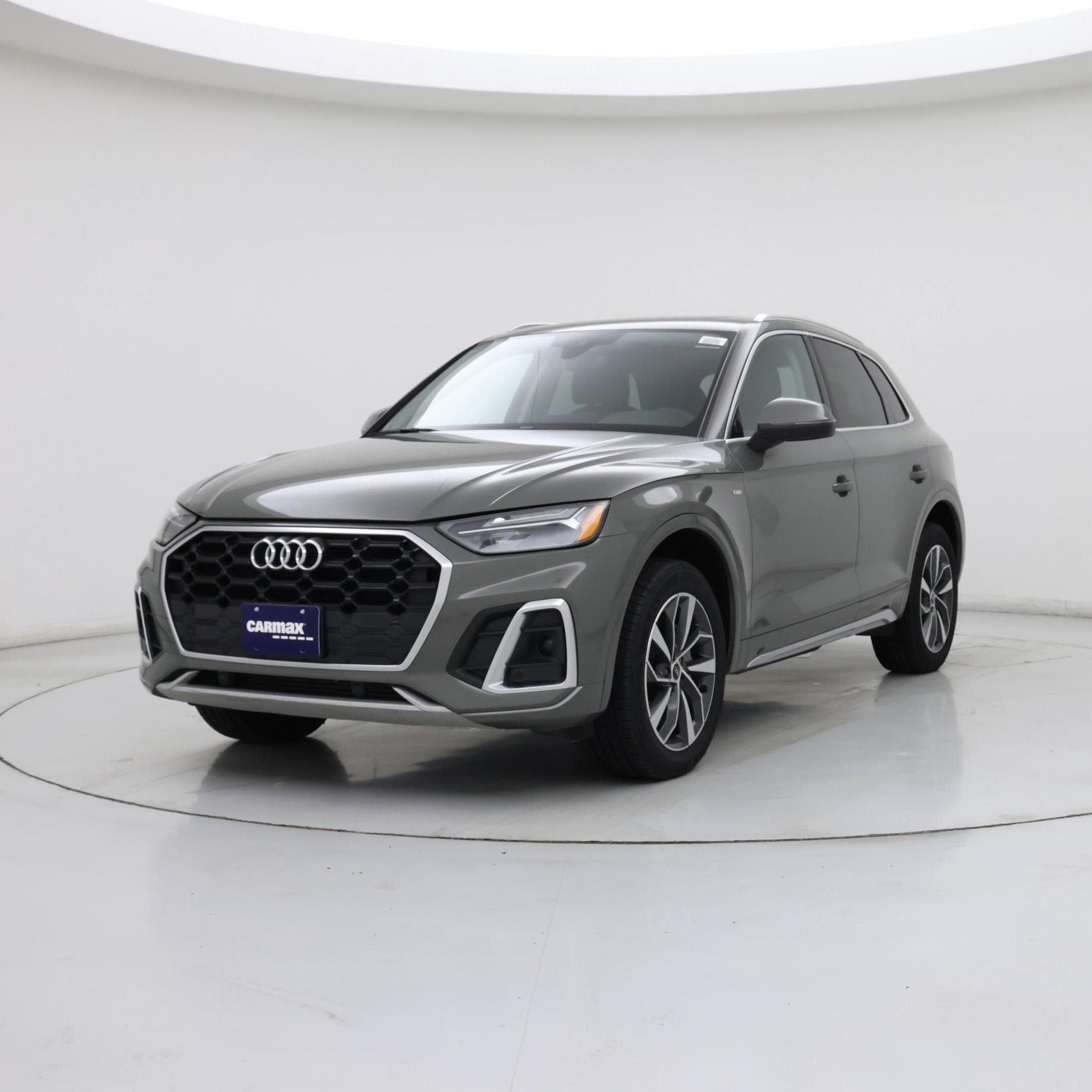 Thumbnail: 2023 Audi Q5 - 4