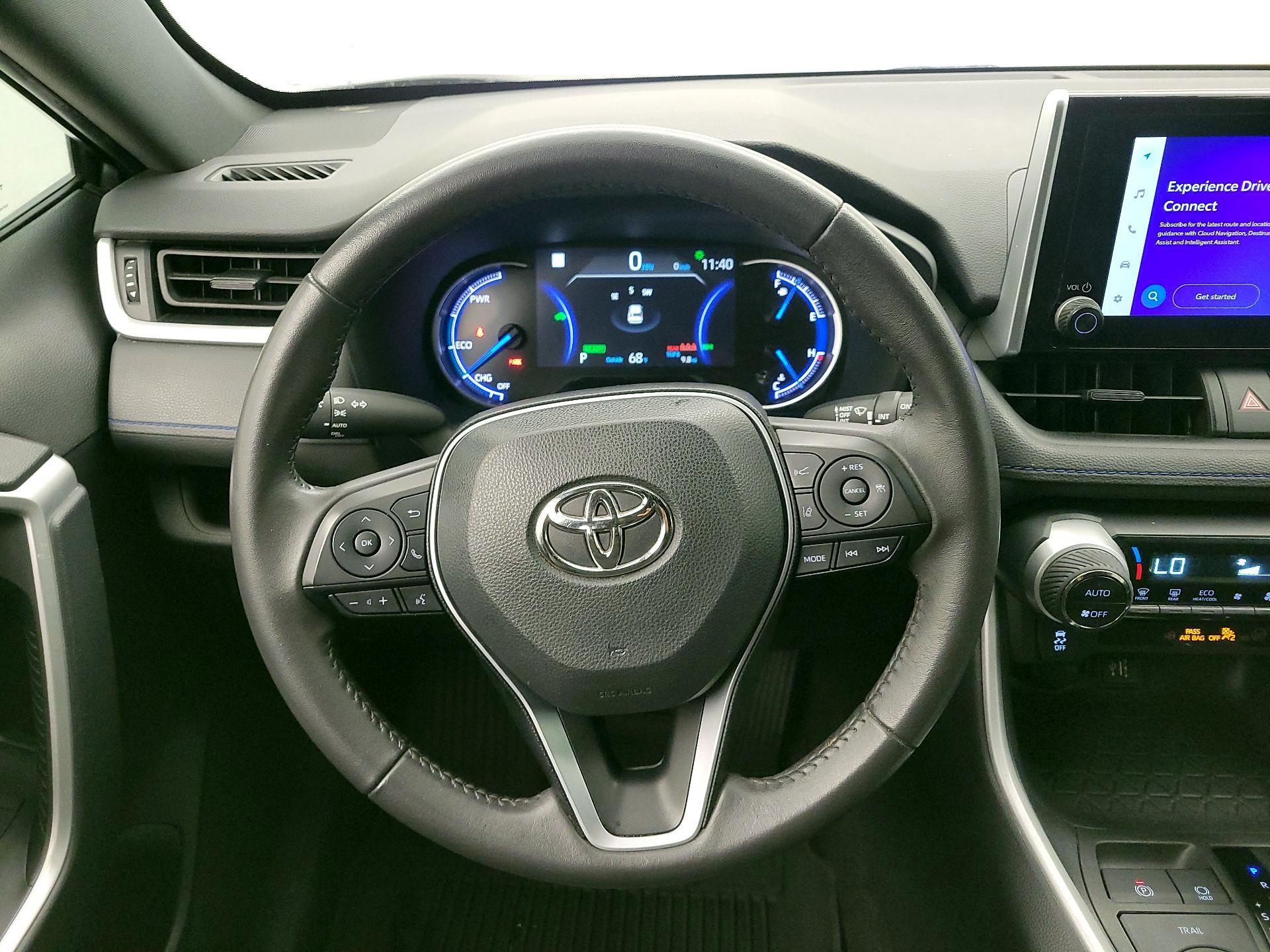 Thumbnail: 2023 Toyota RAV4 - 10