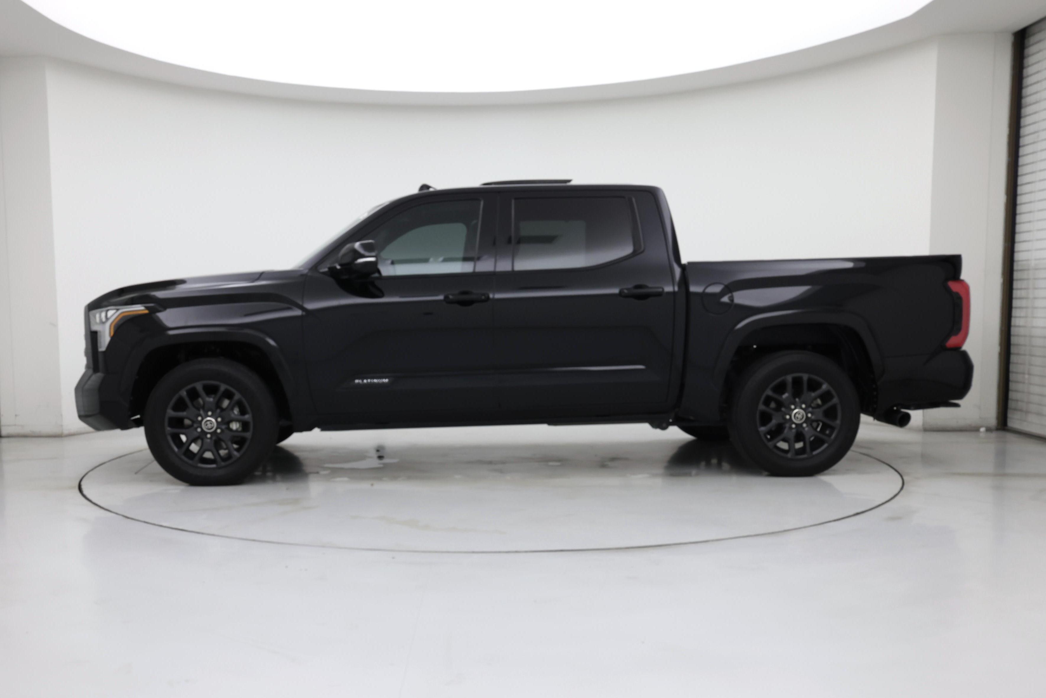 Thumbnail: 2023 Toyota Tundra - 3