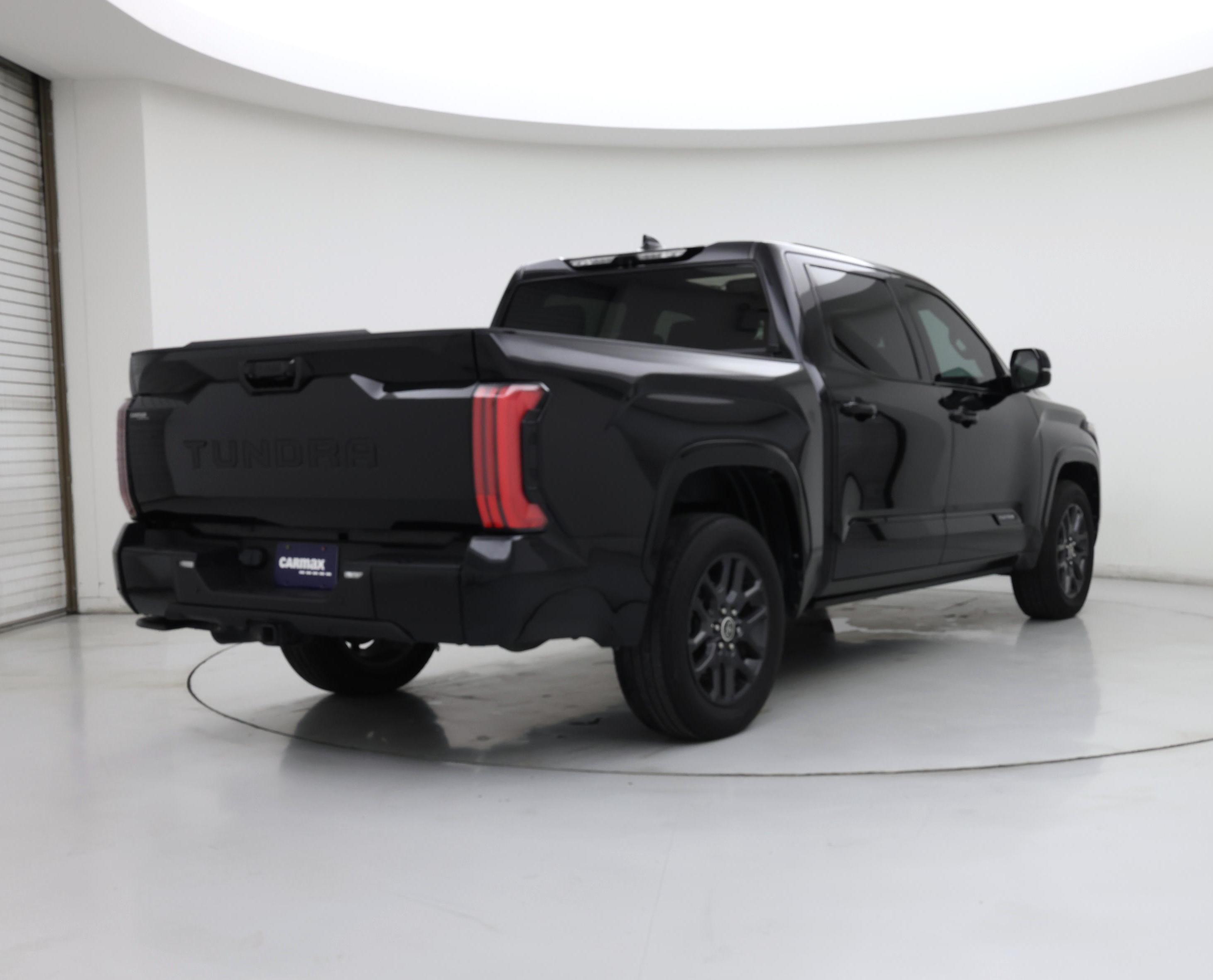 Thumbnail: 2023 Toyota Tundra - 8