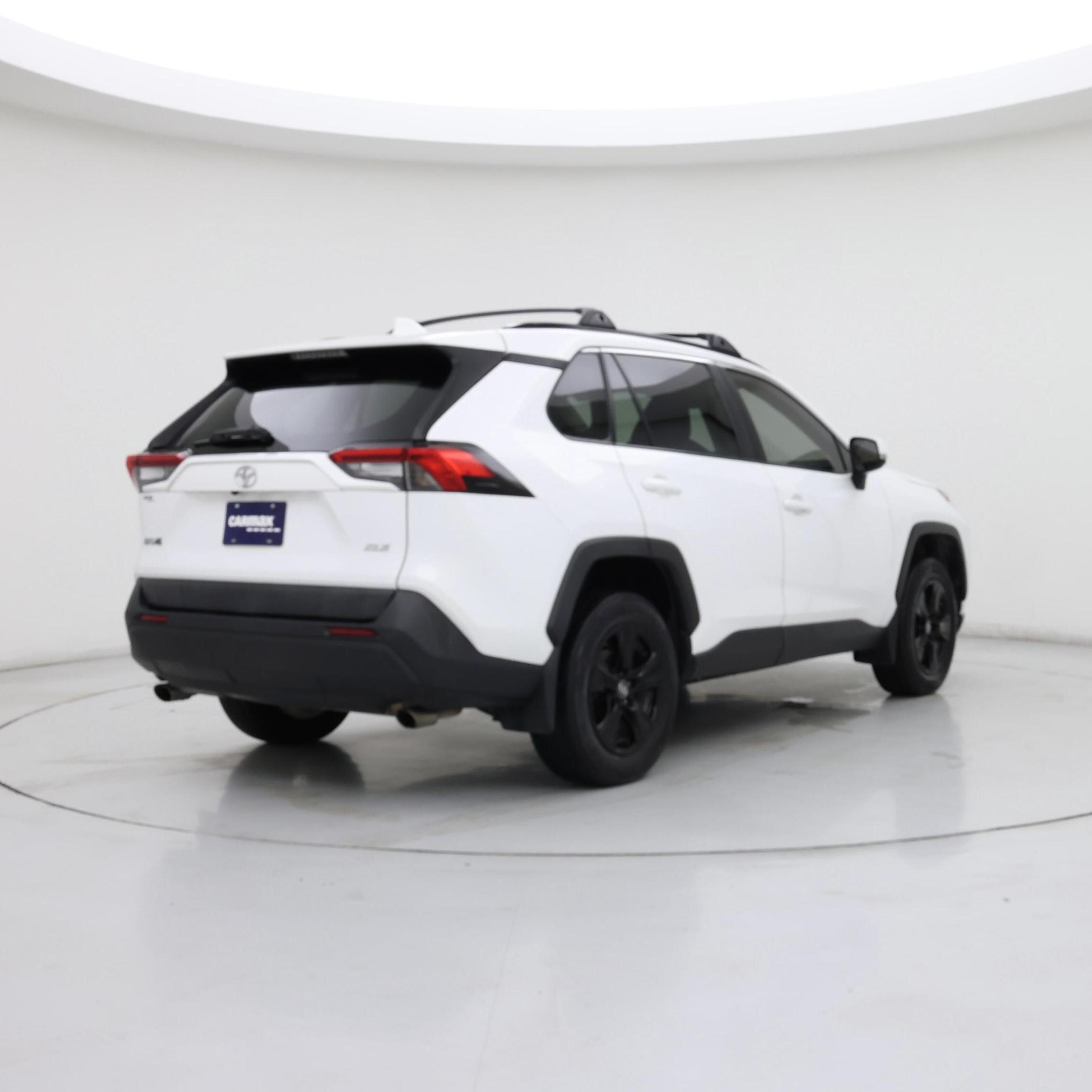 Thumbnail: 2019 Toyota RAV4 - 8