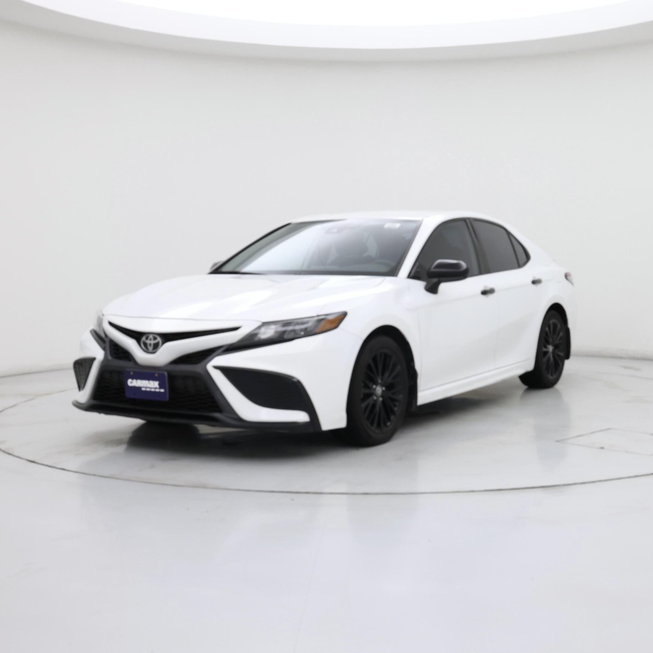 Thumbnail: 2021 Toyota Camry - 4