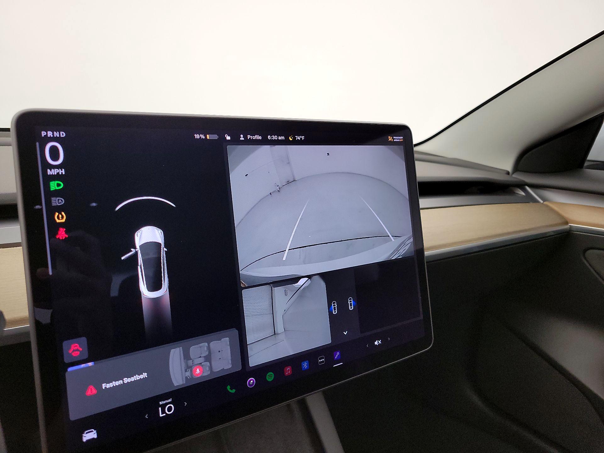 Thumbnail: 2021 Tesla Model 3 - 14
