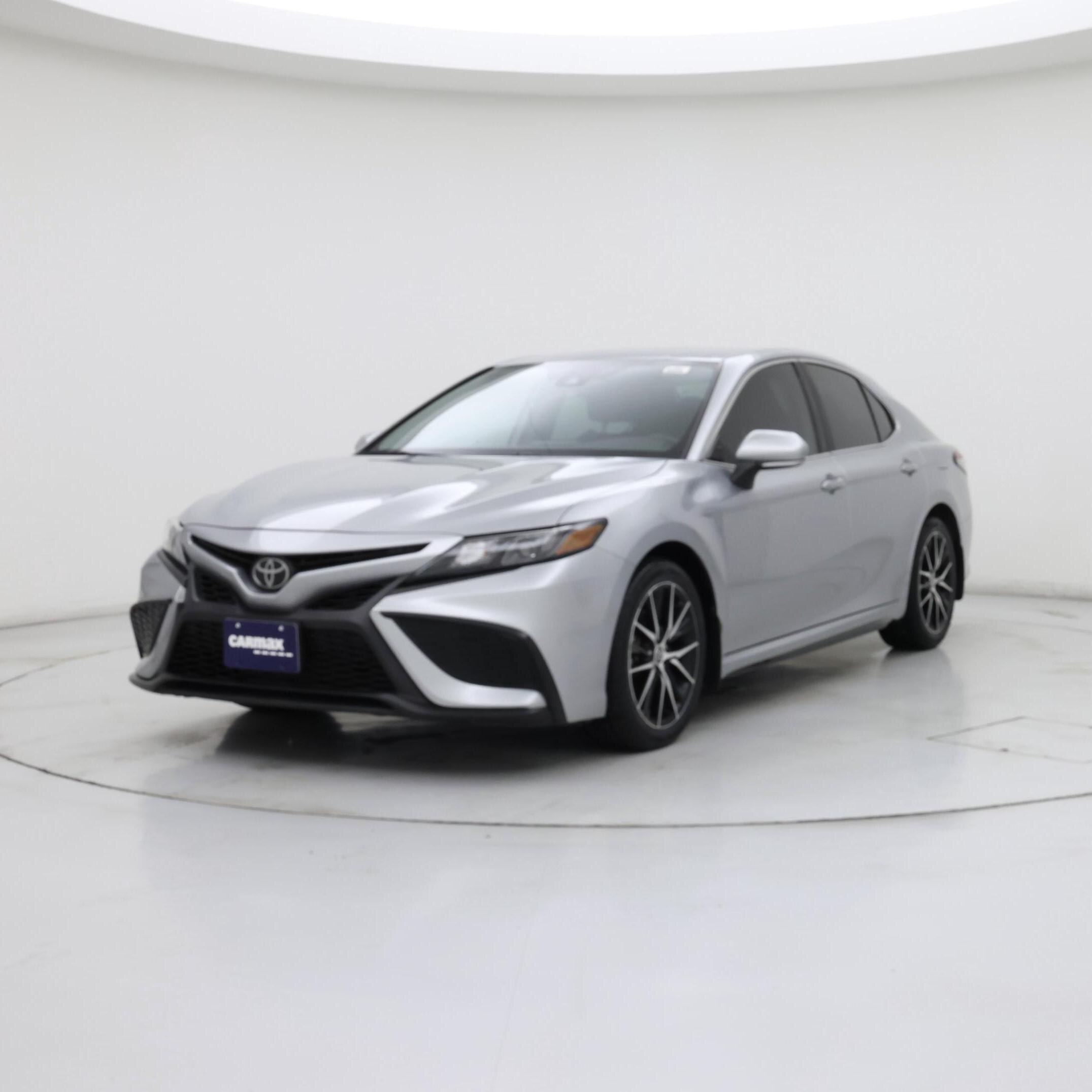 Thumbnail: 2023 Toyota Camry - 4