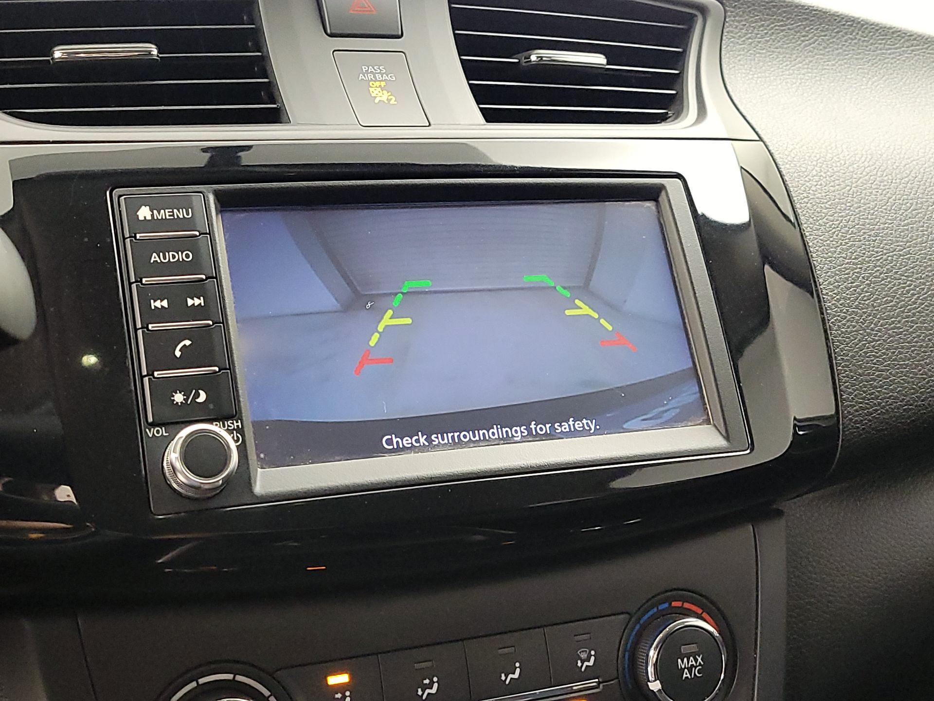 Thumbnail: 2019 Nissan Sentra - 14