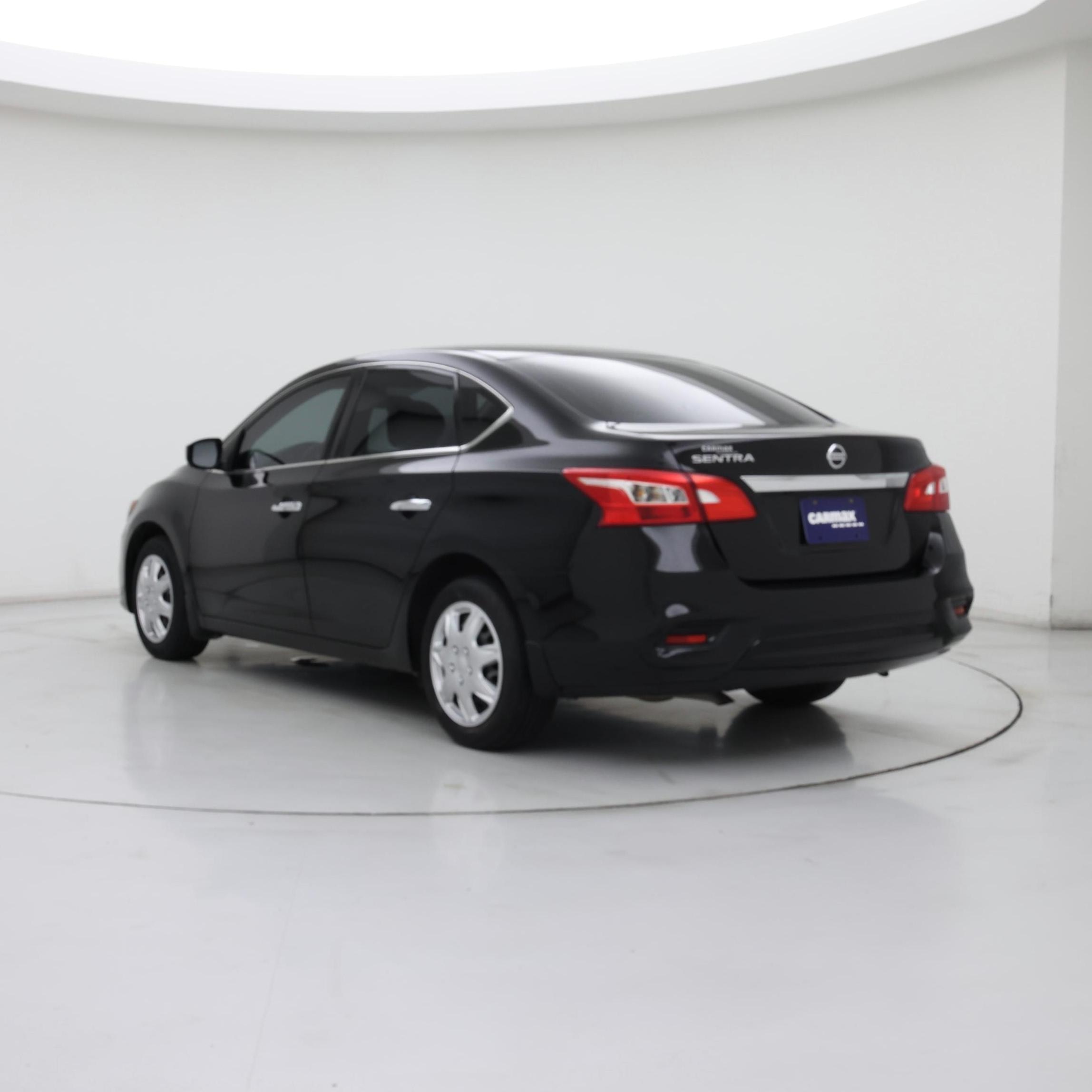 Thumbnail: 2019 Nissan Sentra - 2