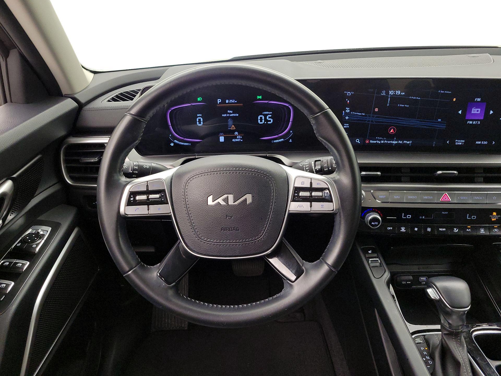 Thumbnail: 2023 Kia Telluride - 10