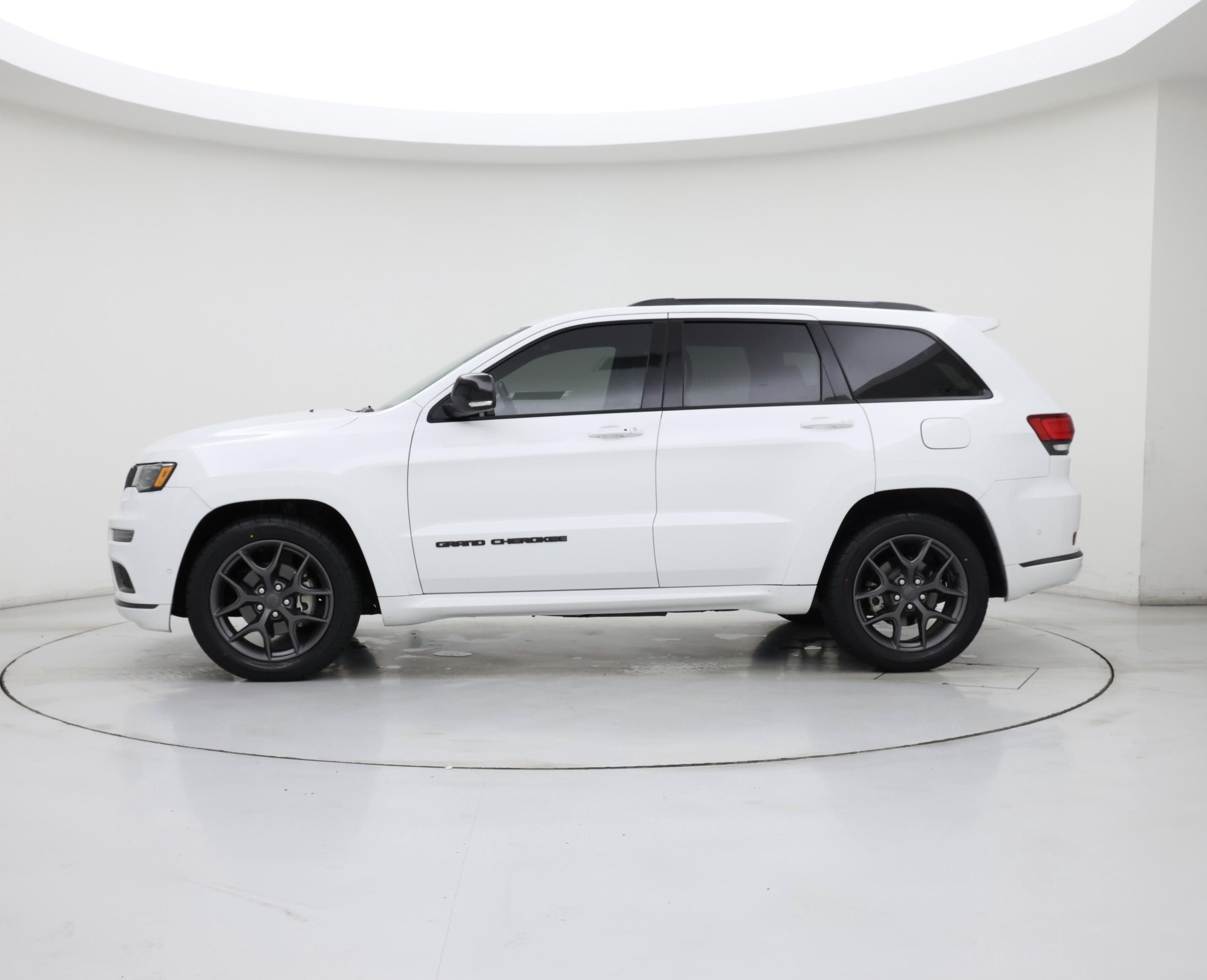 Thumbnail: 2020 Jeep Grand Cherokee - 3